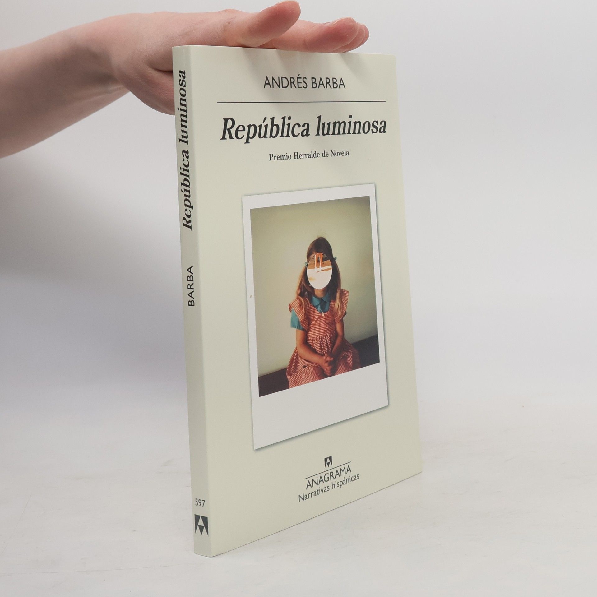 Andraes Barba República luminosa