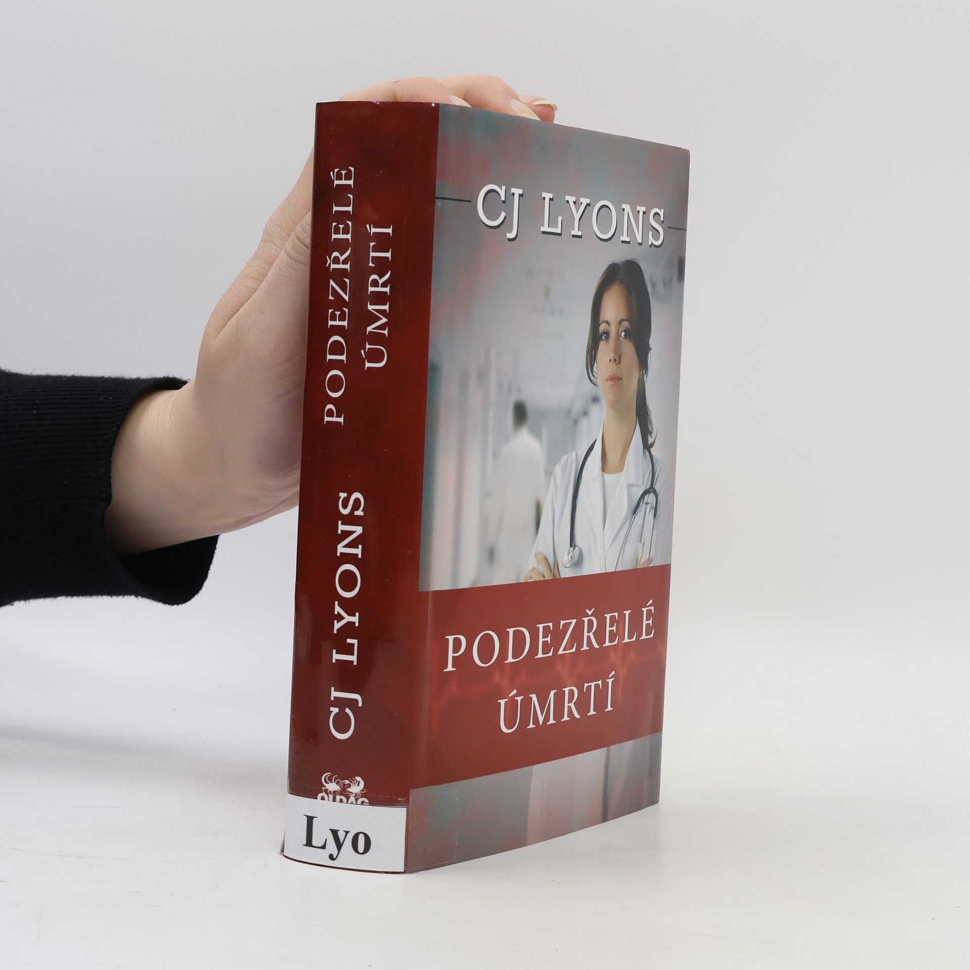 C. J. Lyons Podezřelé úmrtí