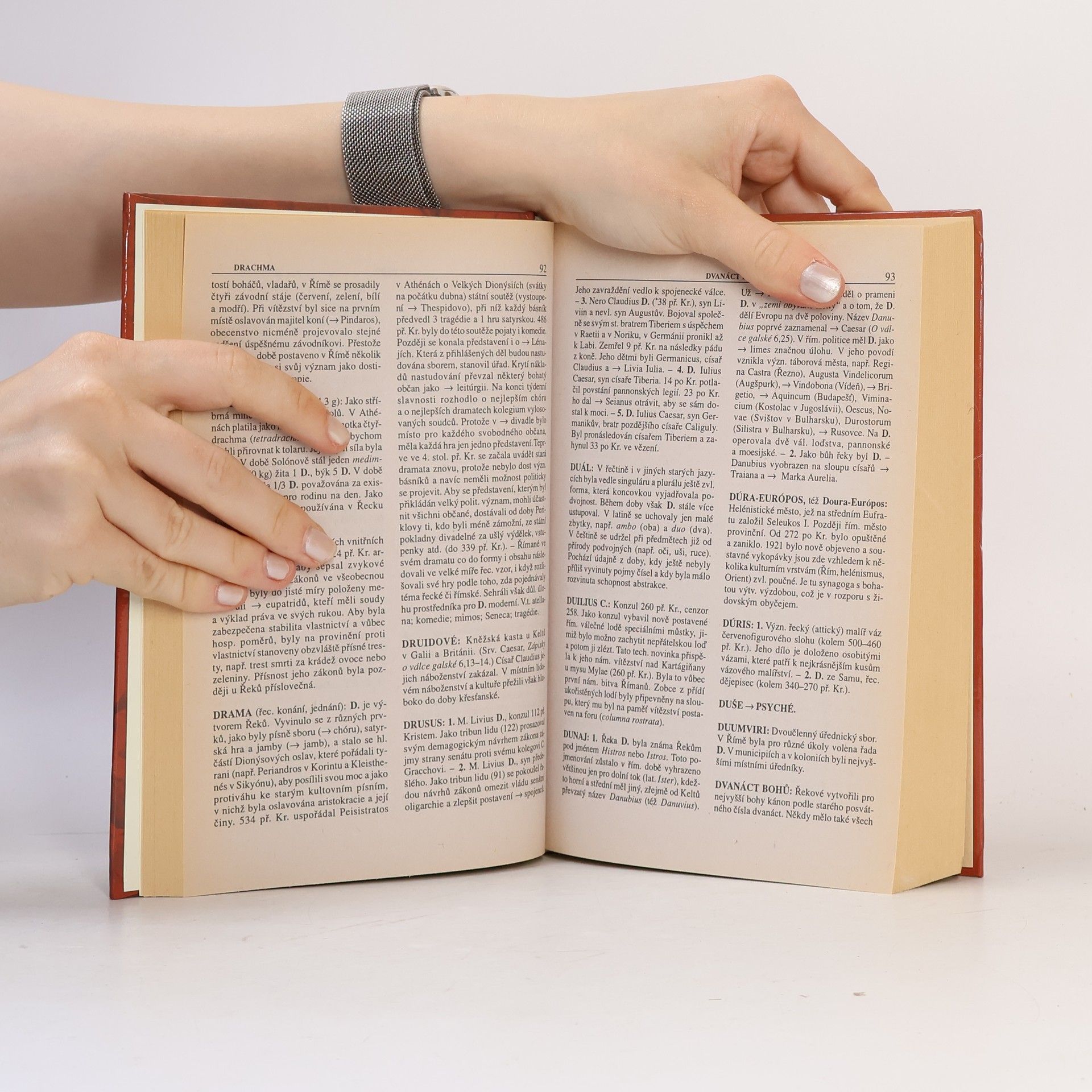 Gerhard Löwe ABC antiky. 2 457 hesel. Mytologie, dějiny, umění