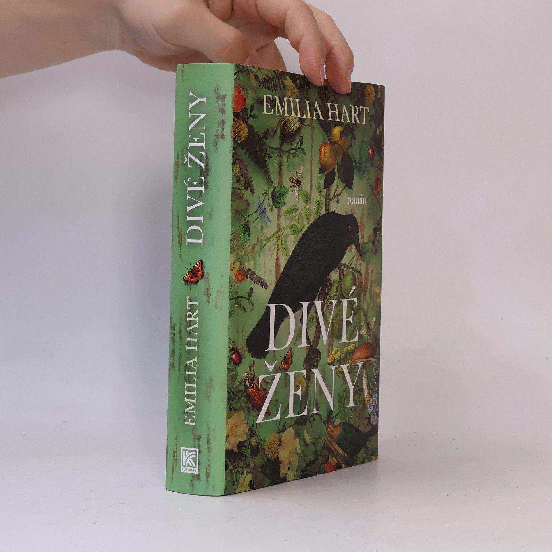 Emilia Hart Divé ženy