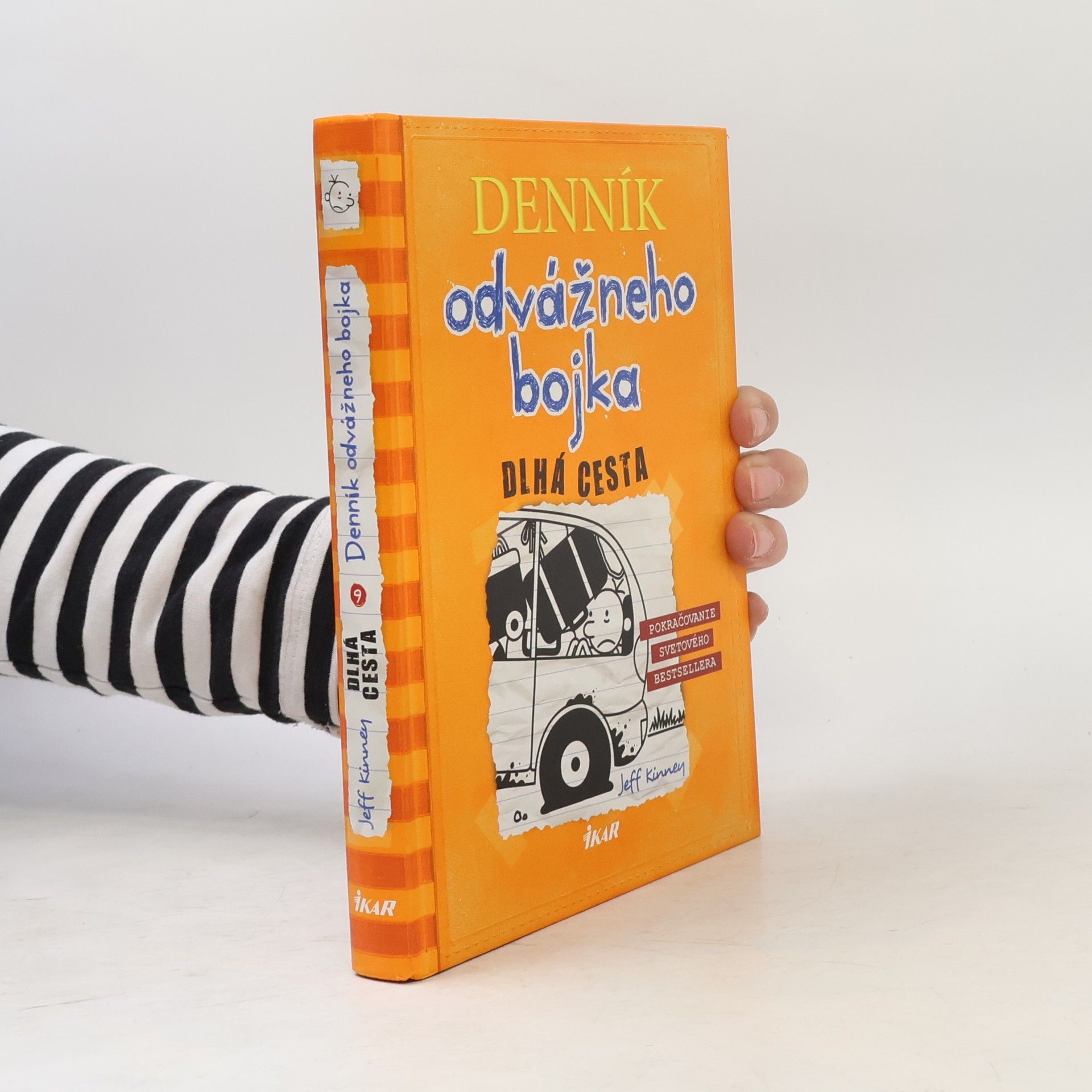 Jeff Kinney Denník odvážneho bojka 9. Dlhá cesta