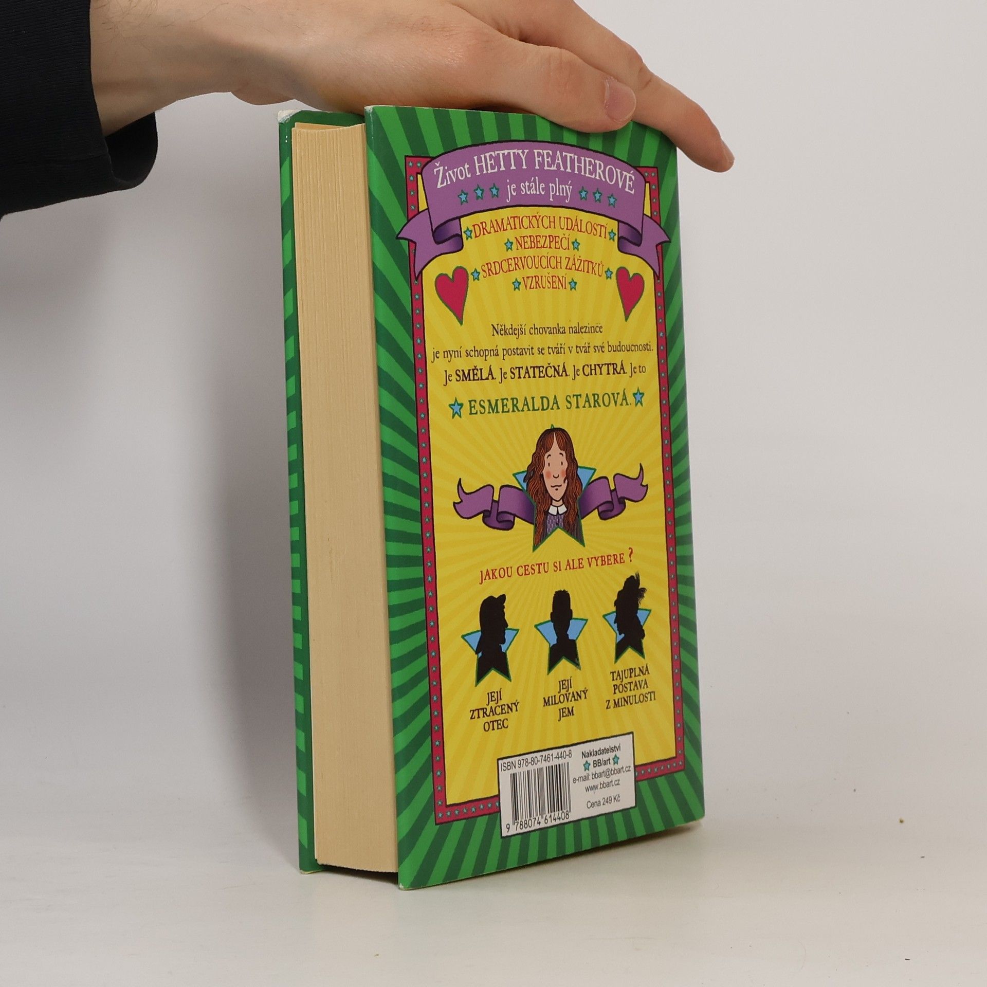 Jacqueline Wilson Za hlasem srdce: Hetty hledá šťastný konec