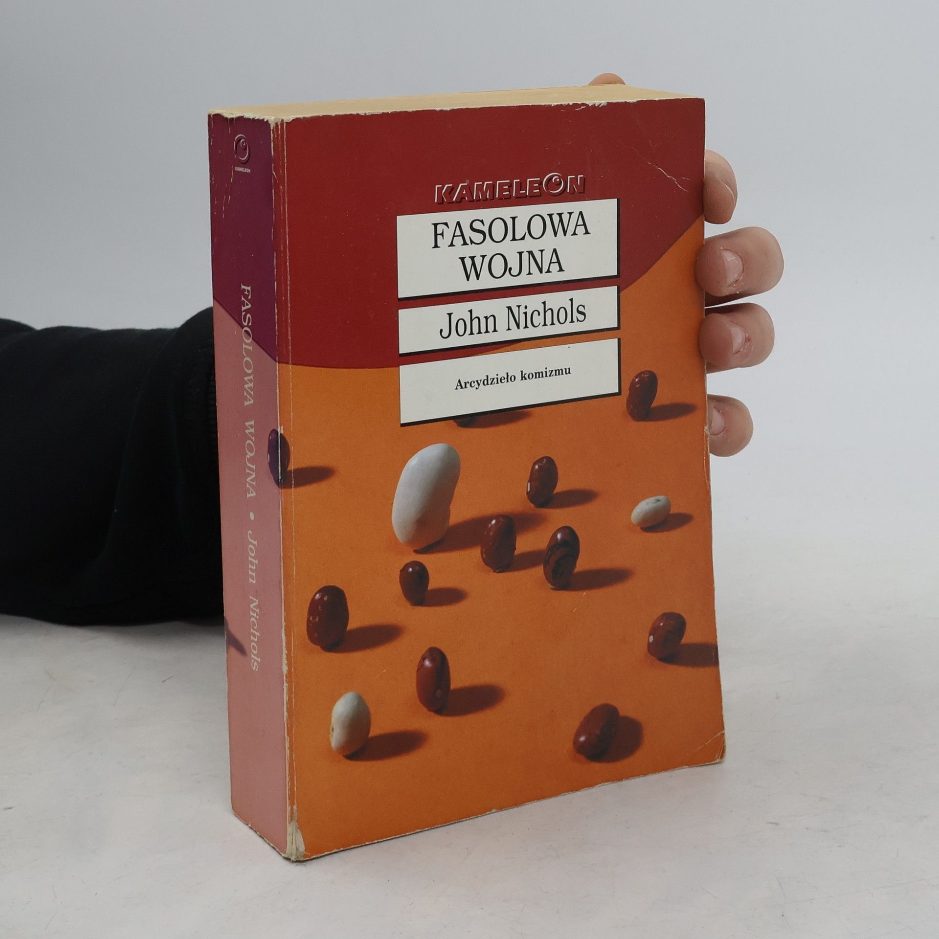 John Nichols Fasolowa wojna