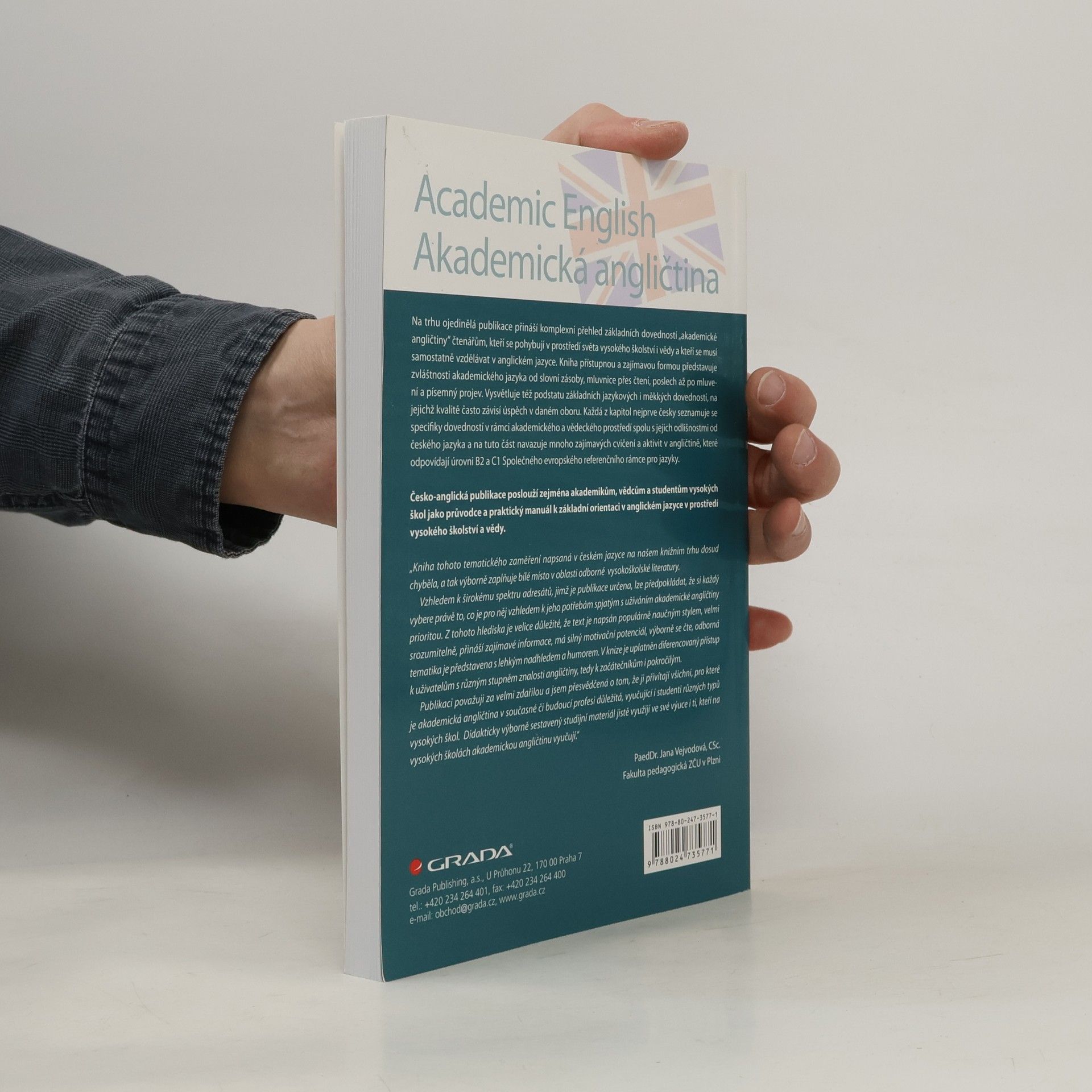 Libor Štěpánek Academic English = Akademická angličtina: Průvodce anglickým jazykem pro studenty, akademiky a vědce