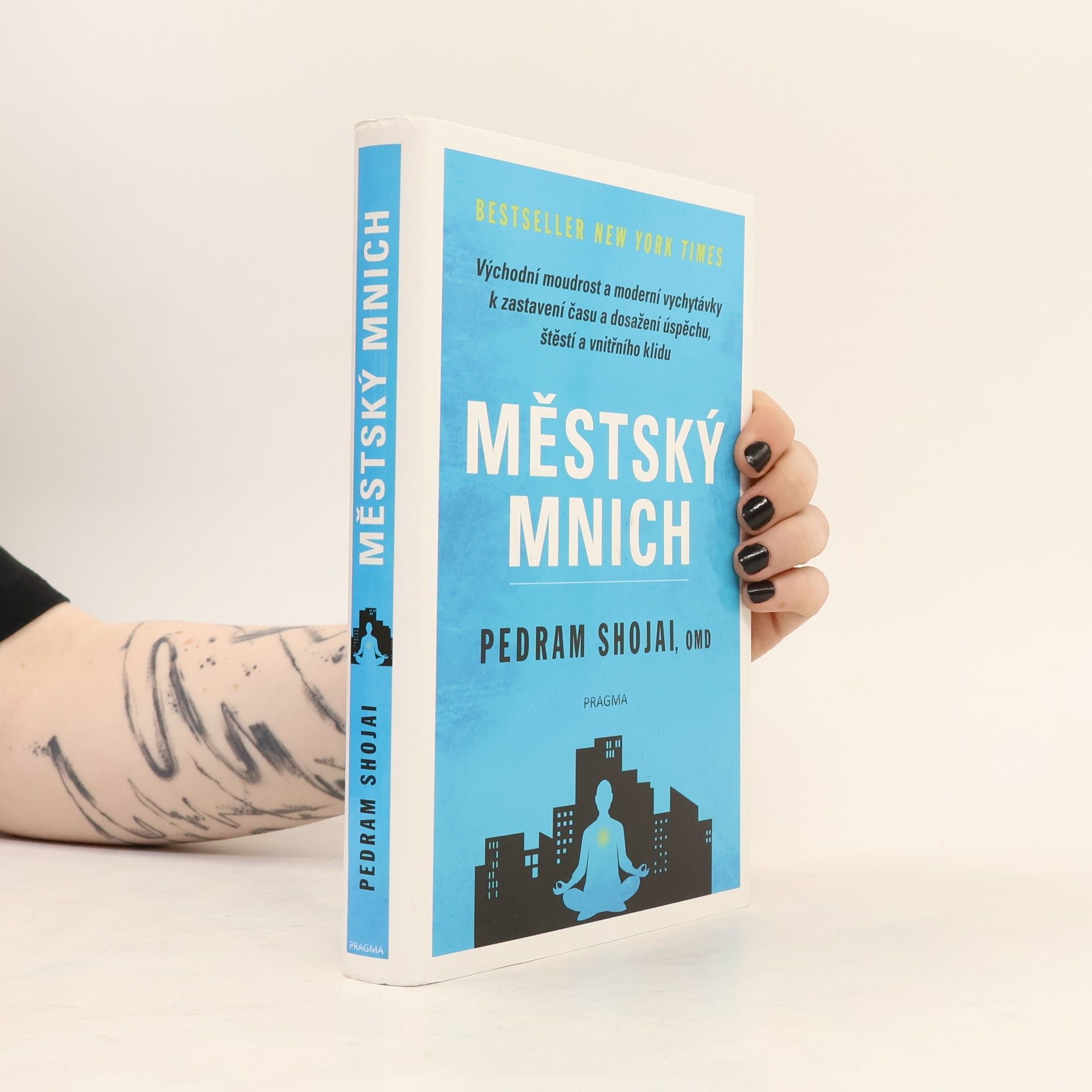 Pedram Shojai Městský mnich