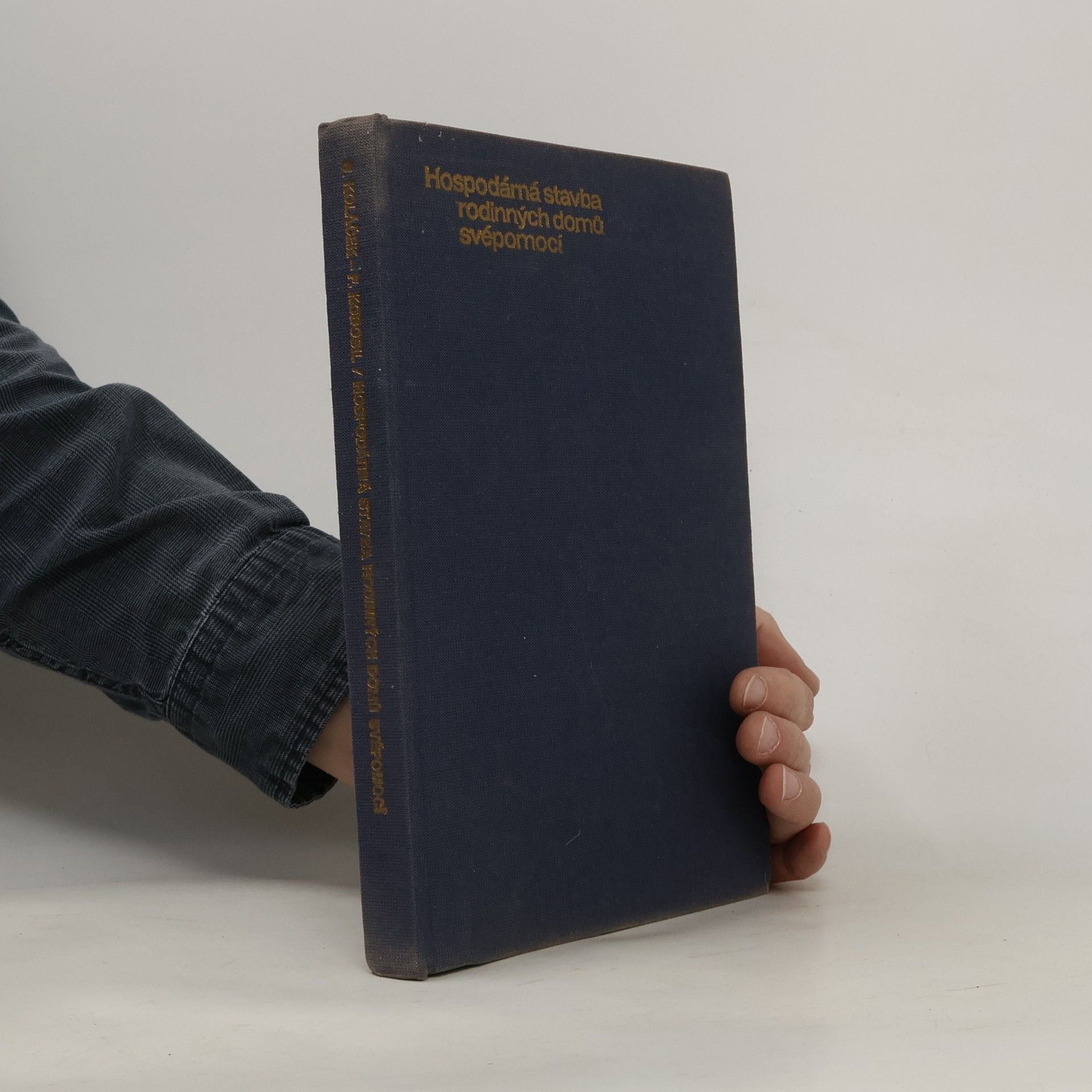 Stanislav Koláček Hospodárná stavba rodinných domů svépomocí