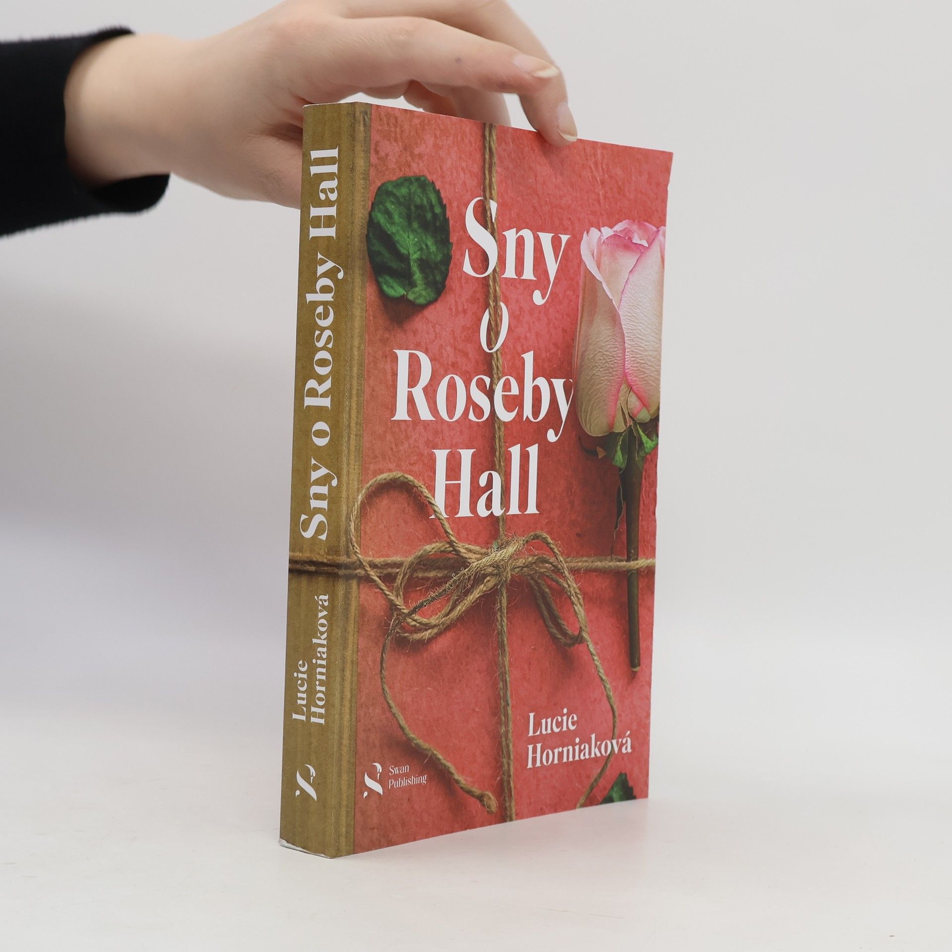 Sny o Roseby Hall