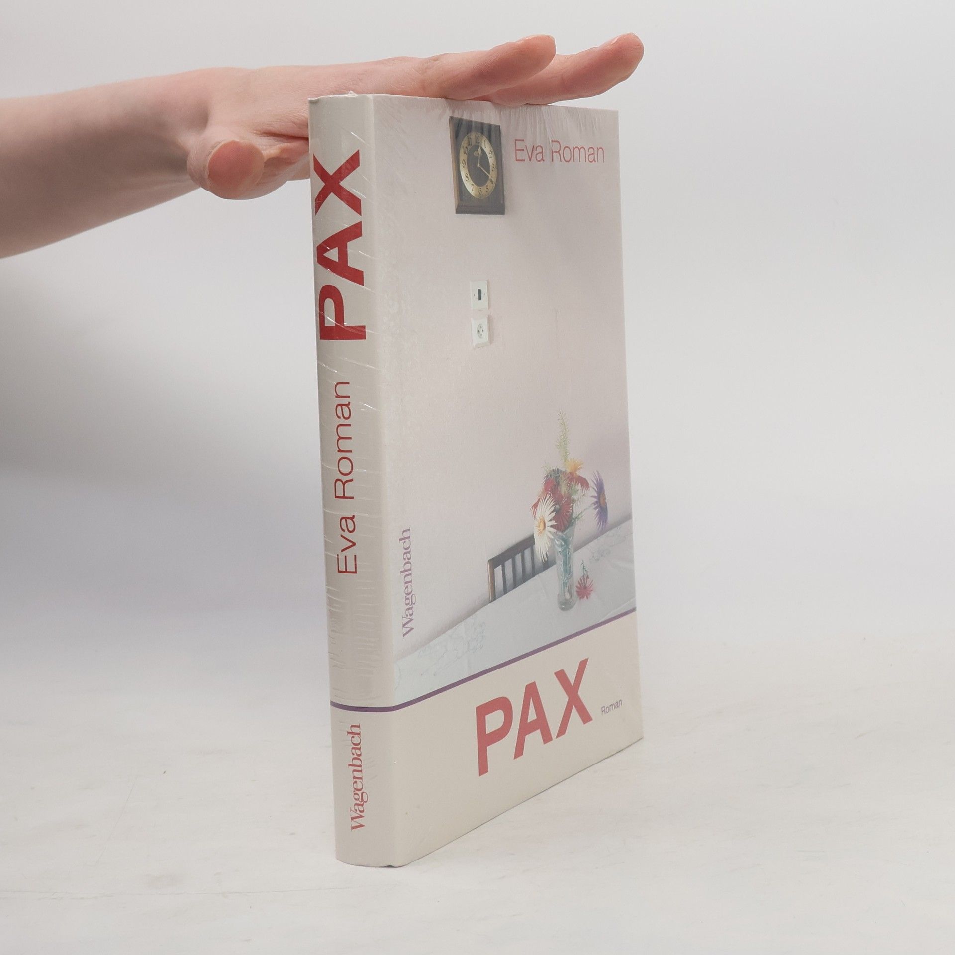 Eva Roman Pax