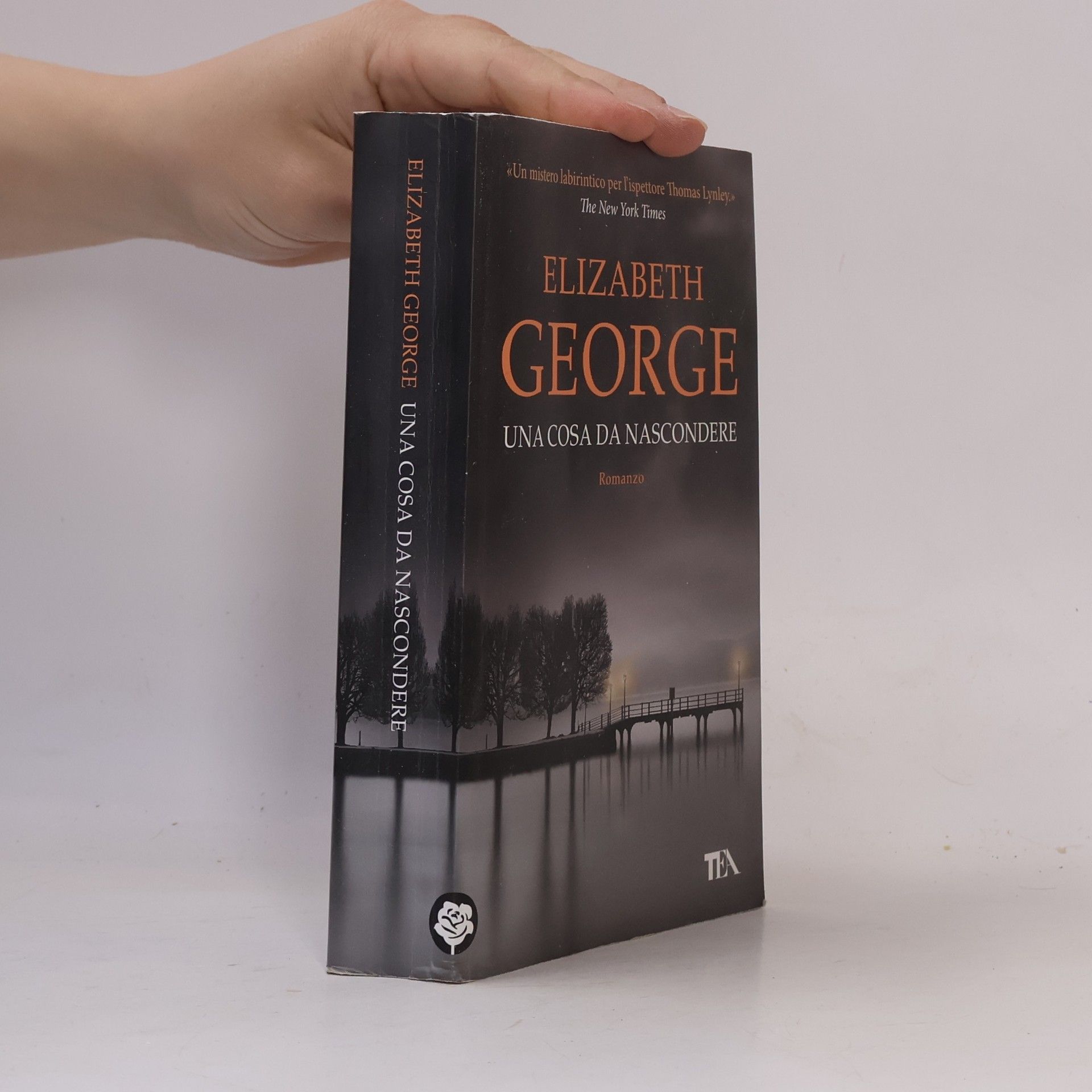 Elizabeth George Una cosa da nascondere