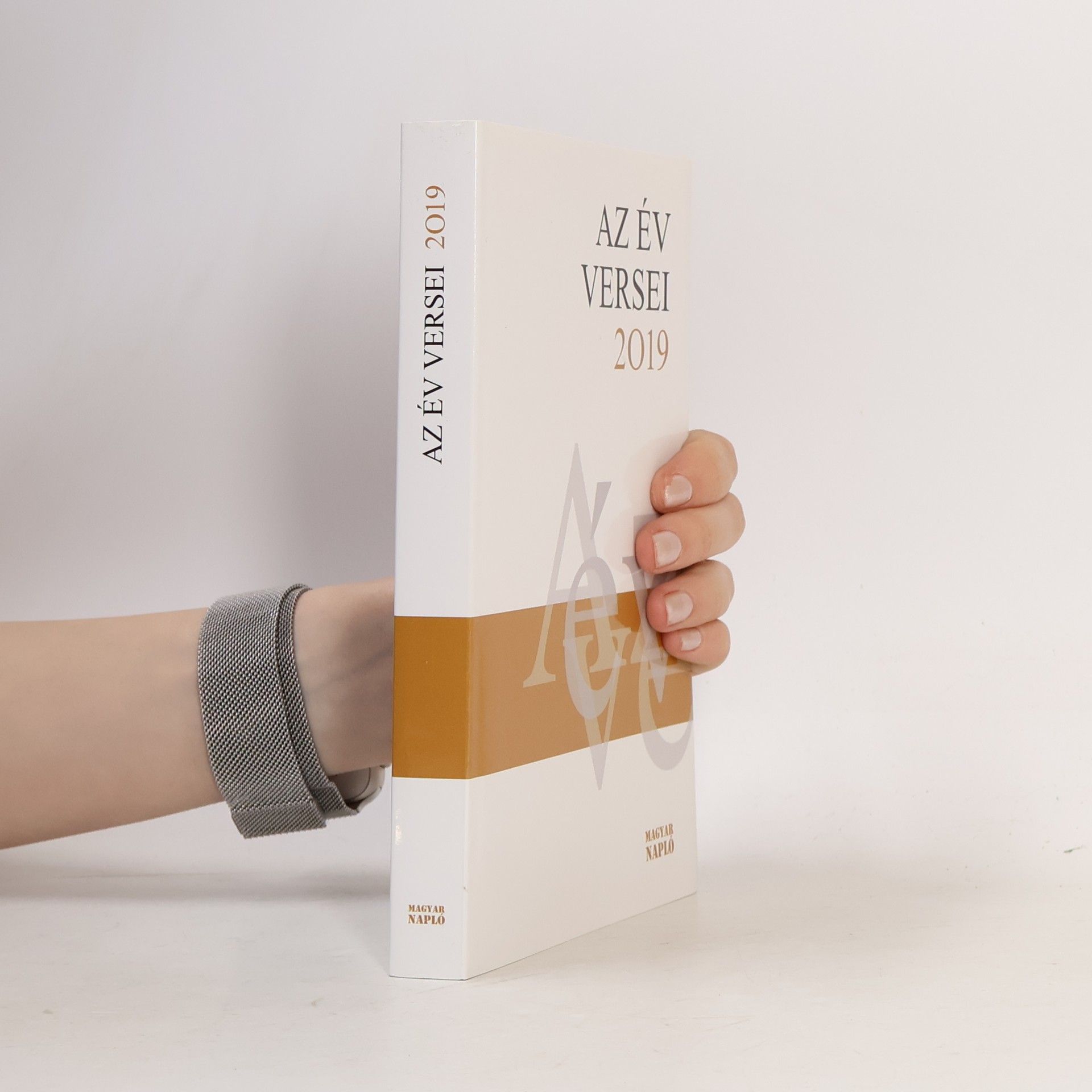 Collectif d'auteurs Az év versei 2019