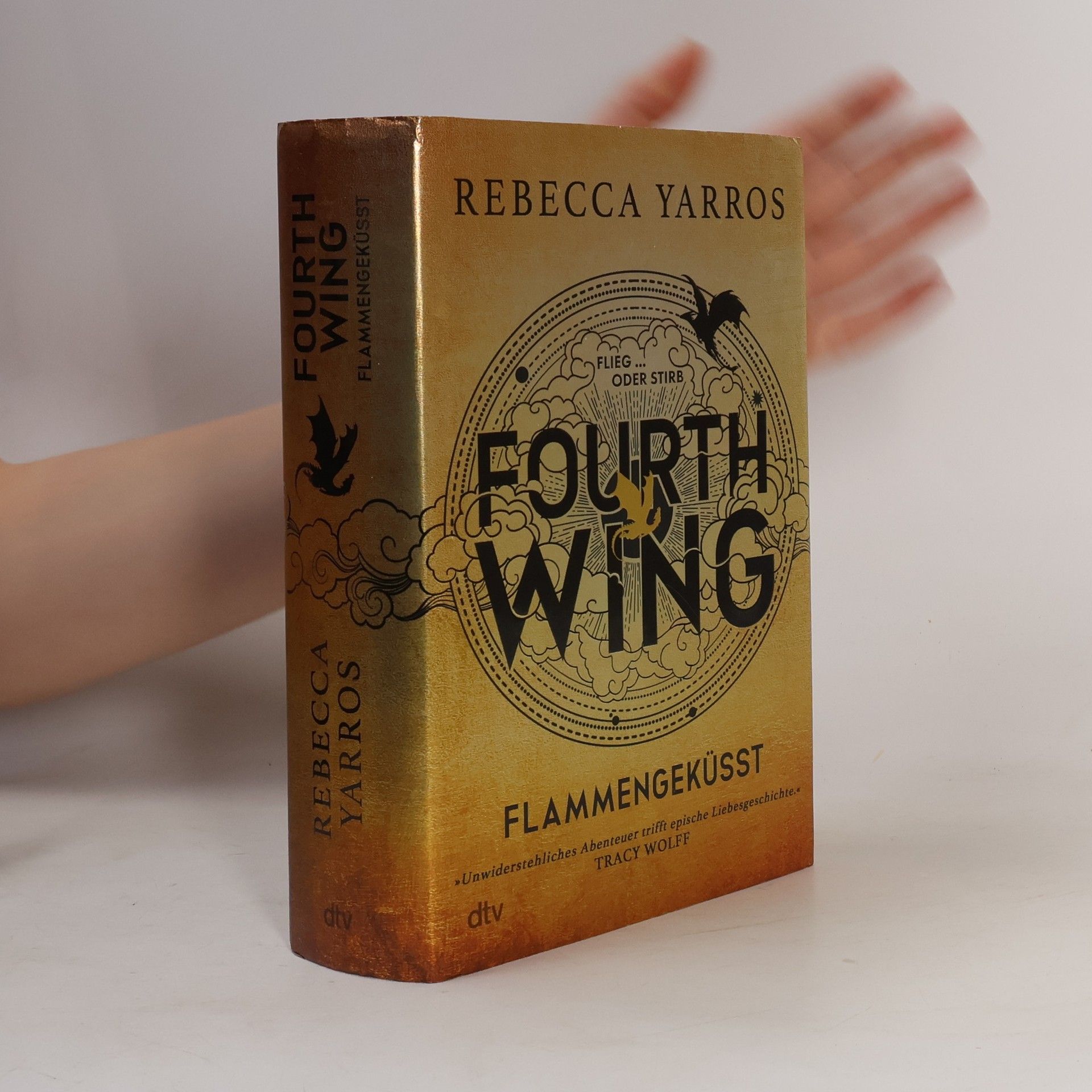 Rebecca Yarros Fourth Wing