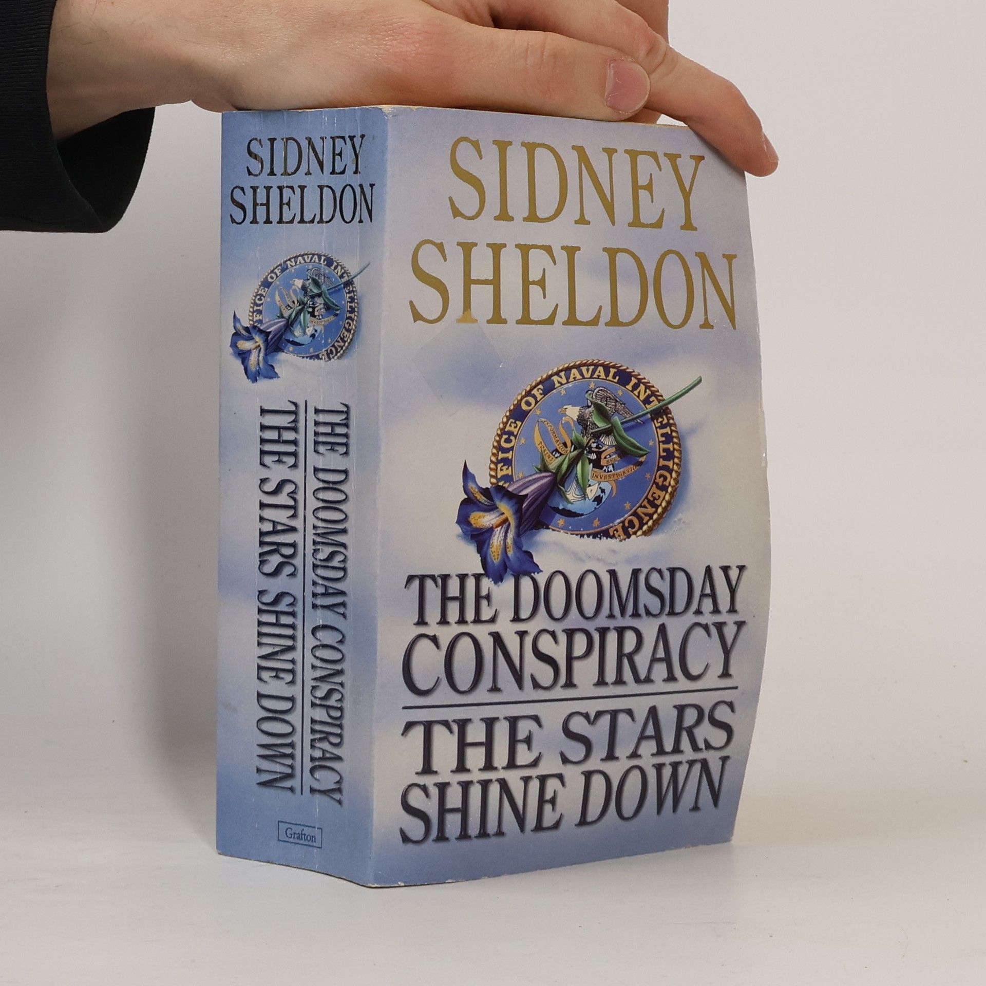 The doomsday conspiracy / The stars shine down