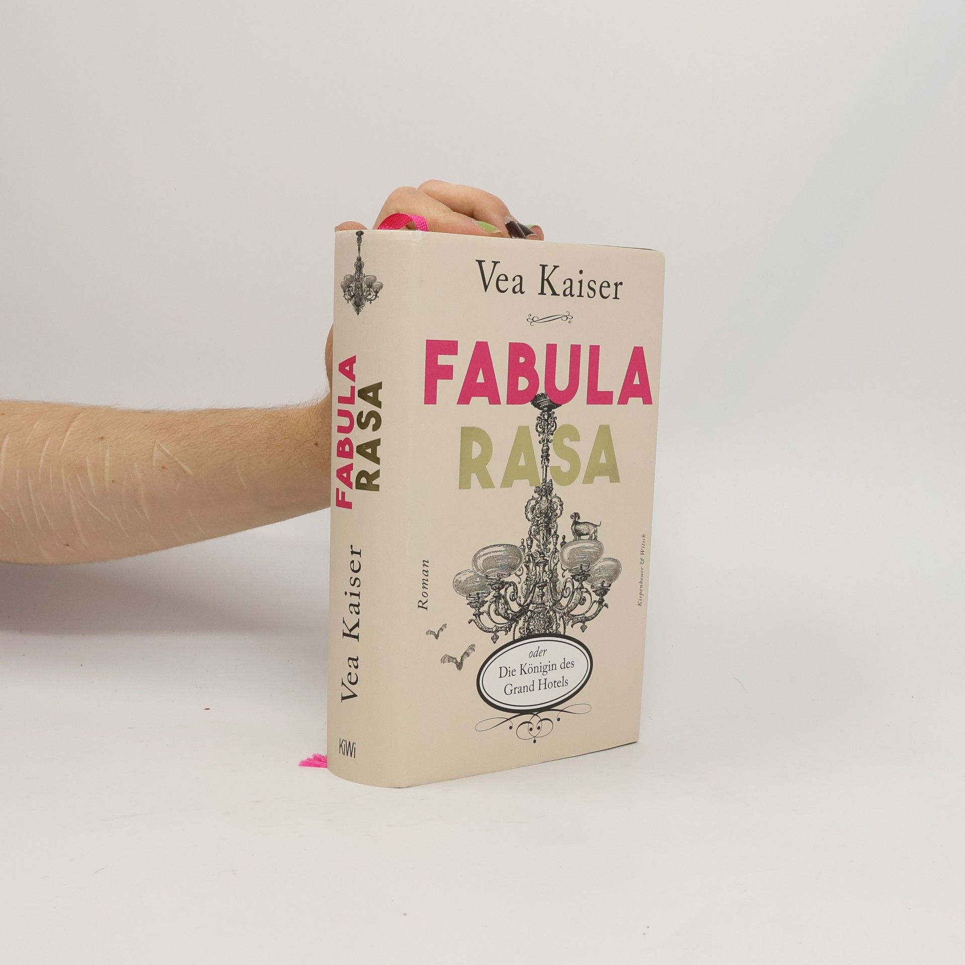 Fabula Rasa oder die Königin des Grand Hotels