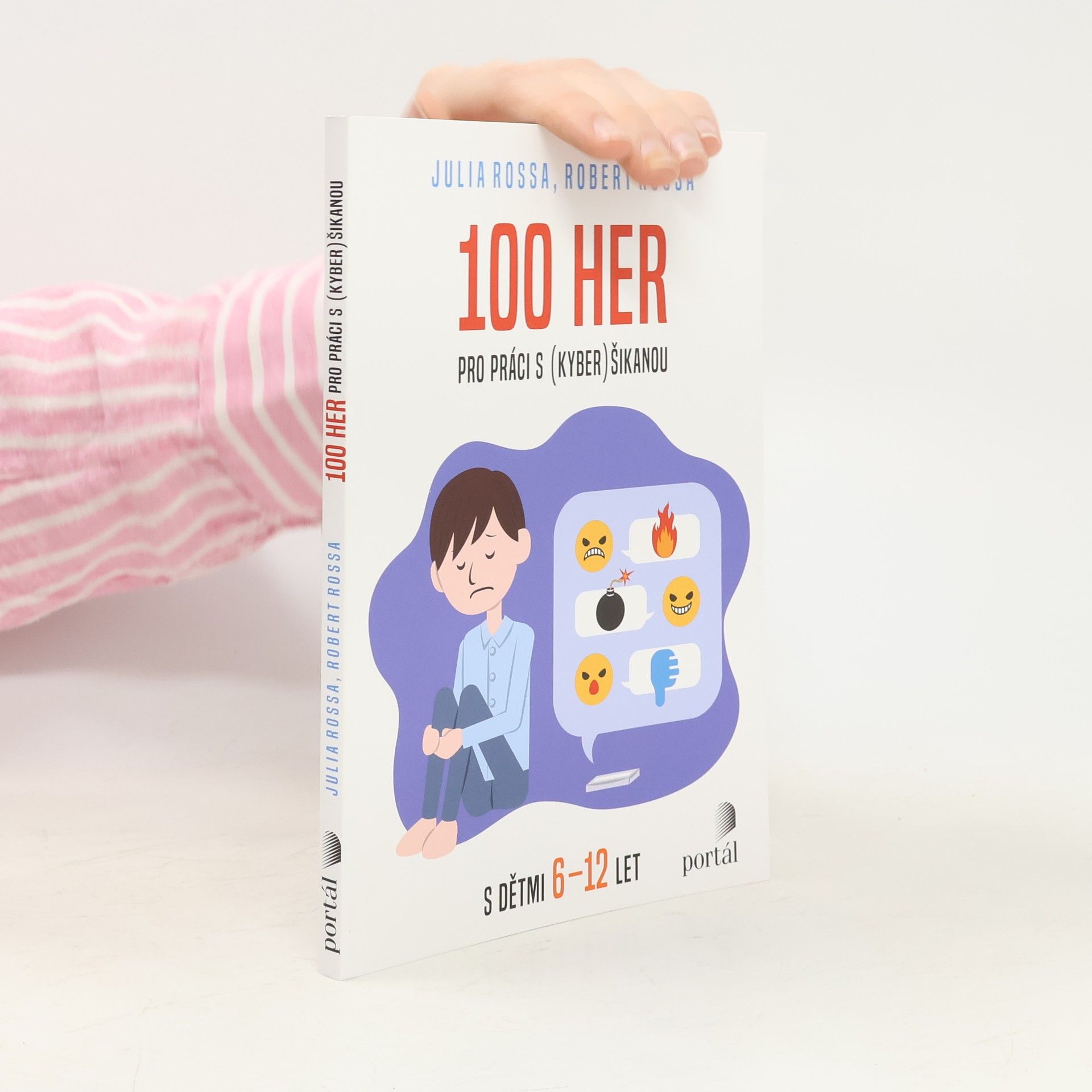 Julia Rossa 100 her pro práci s (kyber)šikanou