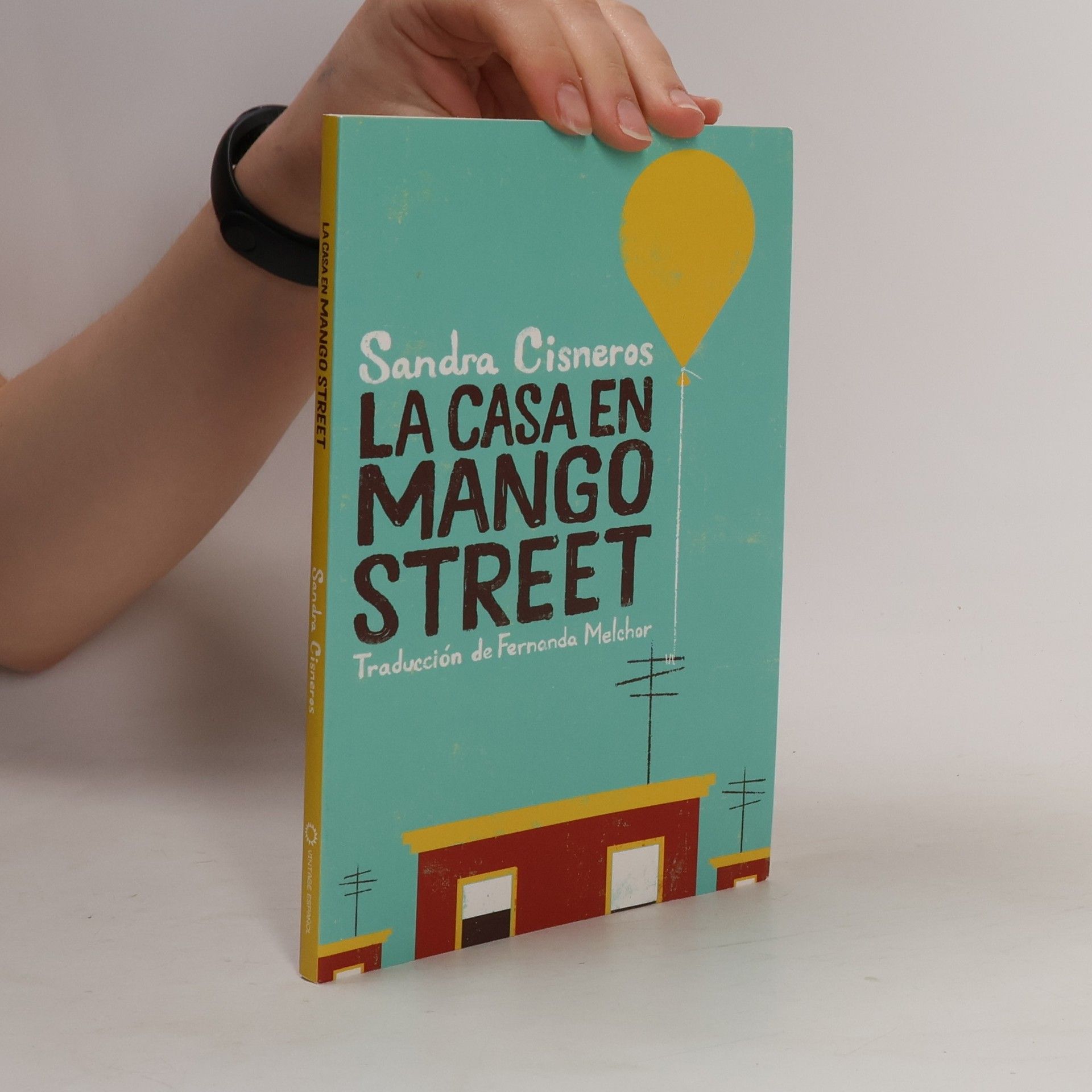 Sandra Cisneros La Casa En Mango Street / The House on Mango Street