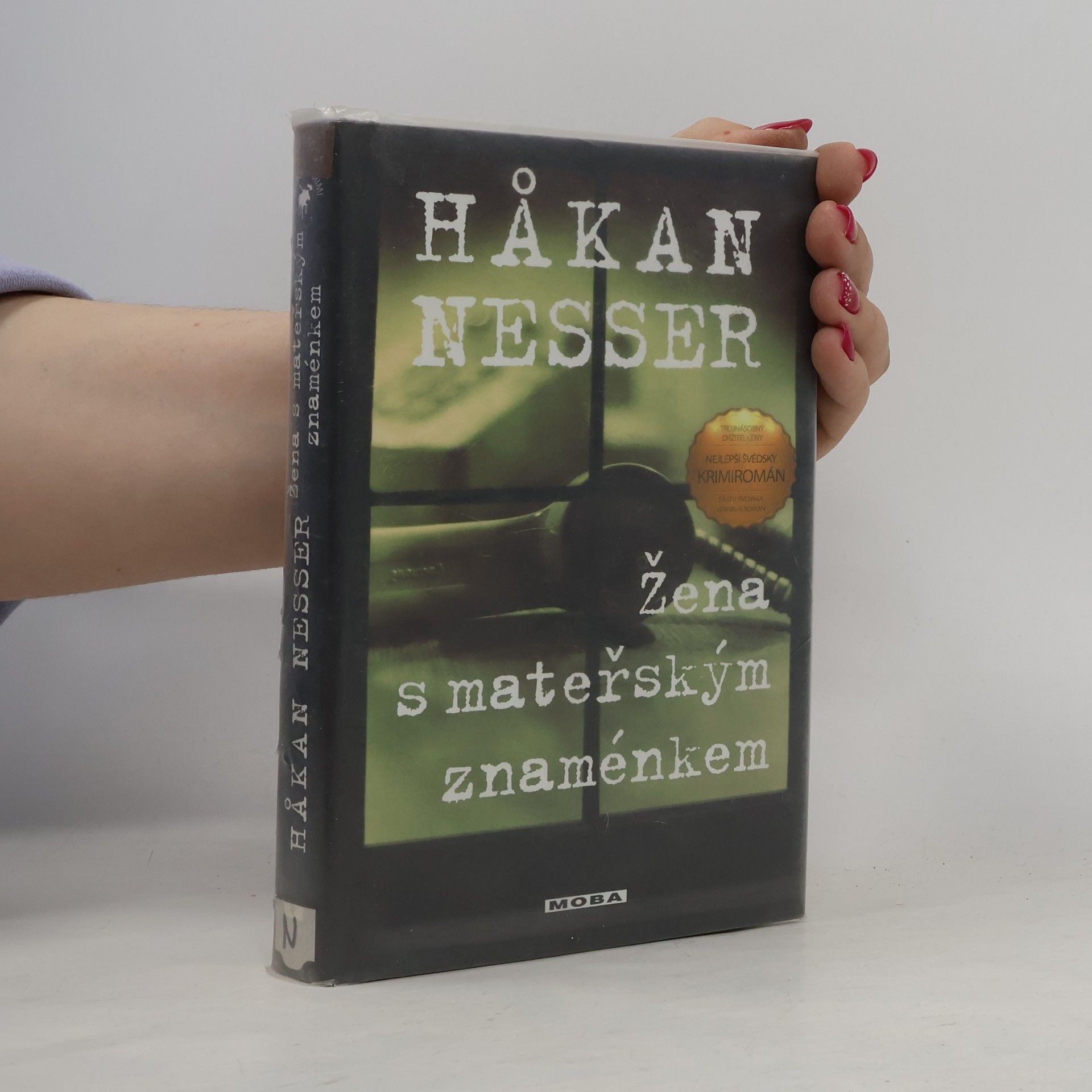 Hakan Nesser Žena s mateřským znaménkem