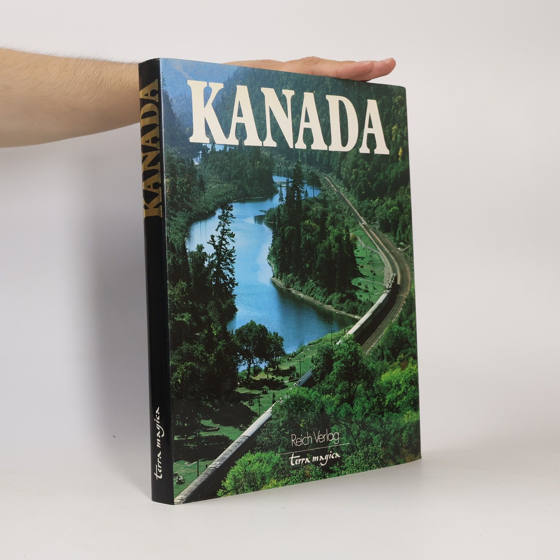 Autores varios Kanada
