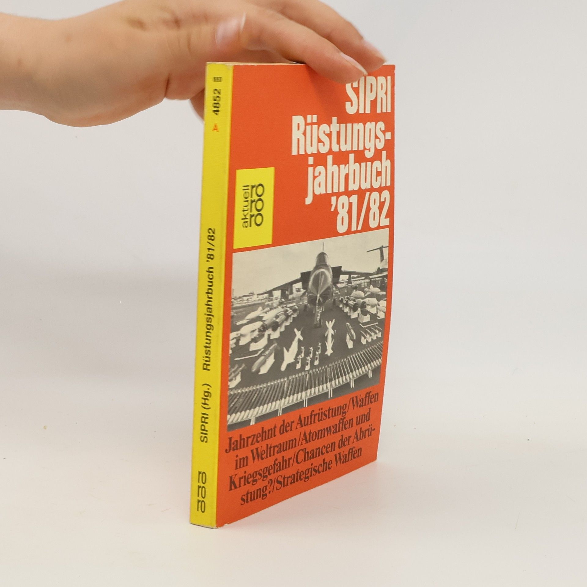 AA.VV. Rüstungsjahrbuch 81/82