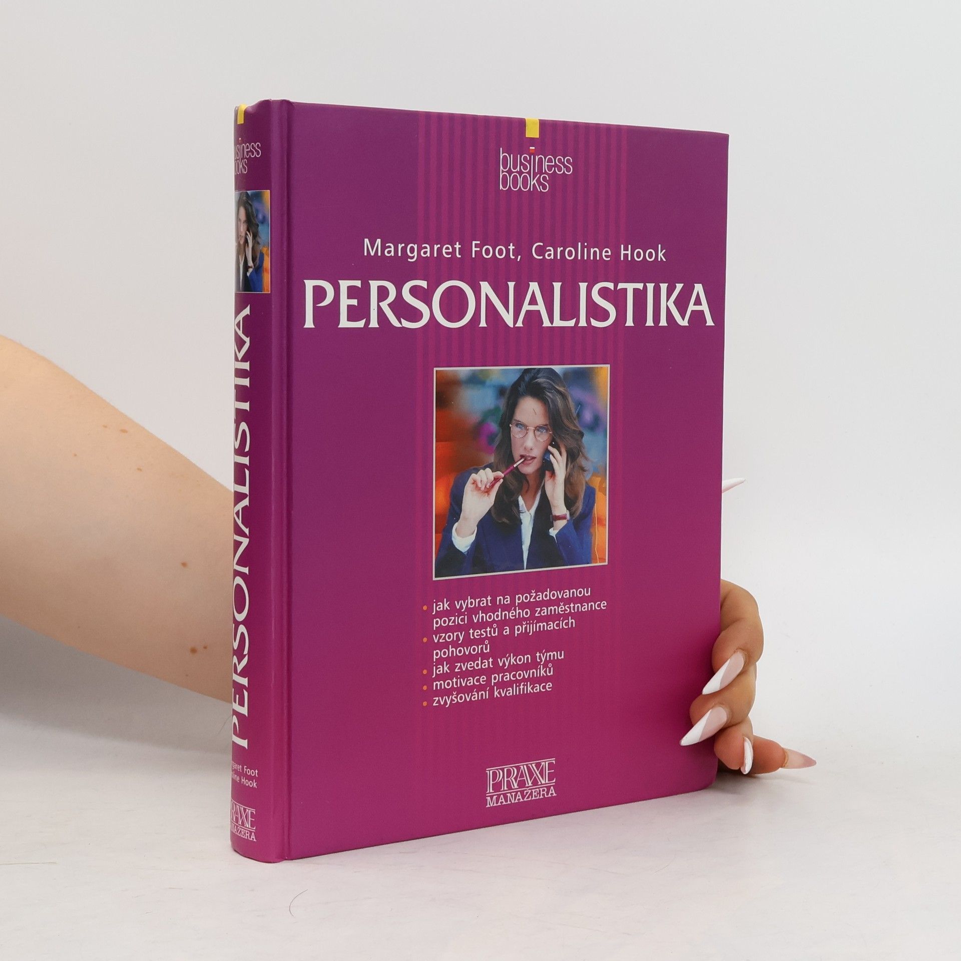 Caroline Hook Personalistika