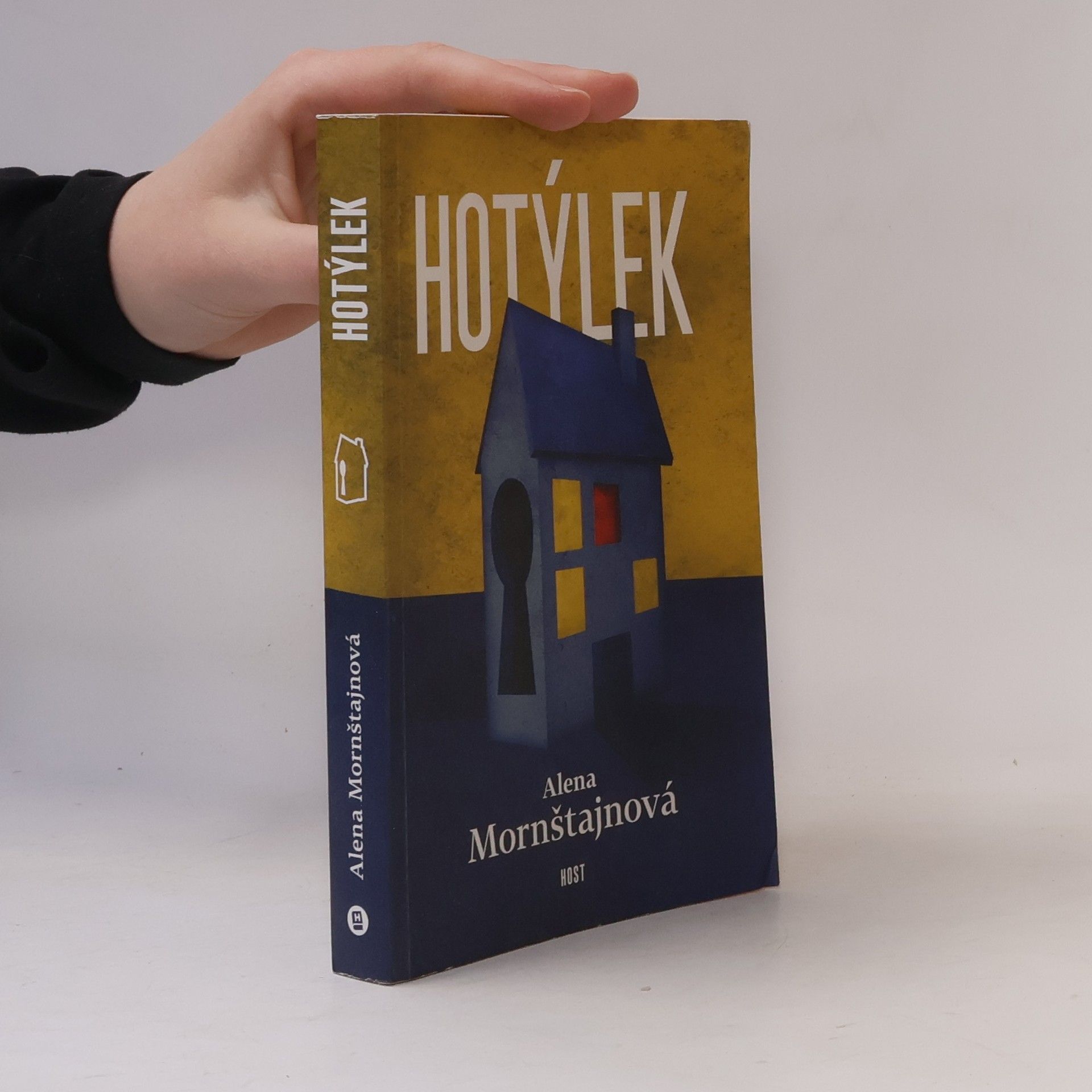 Alena Mornštajnová Hotýlek