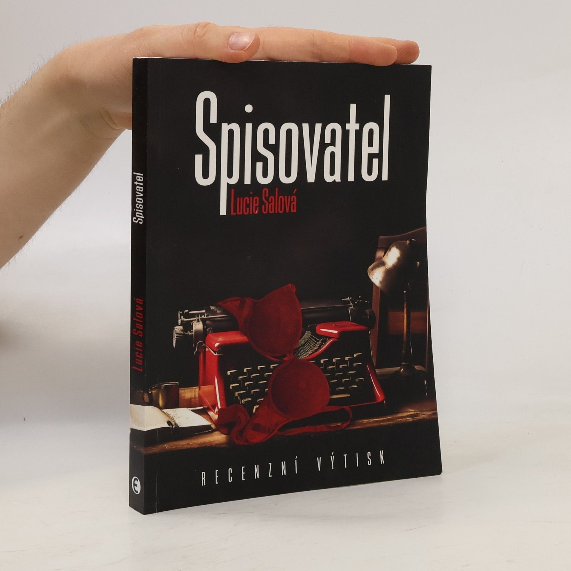 Lucie Salová Spisovatel