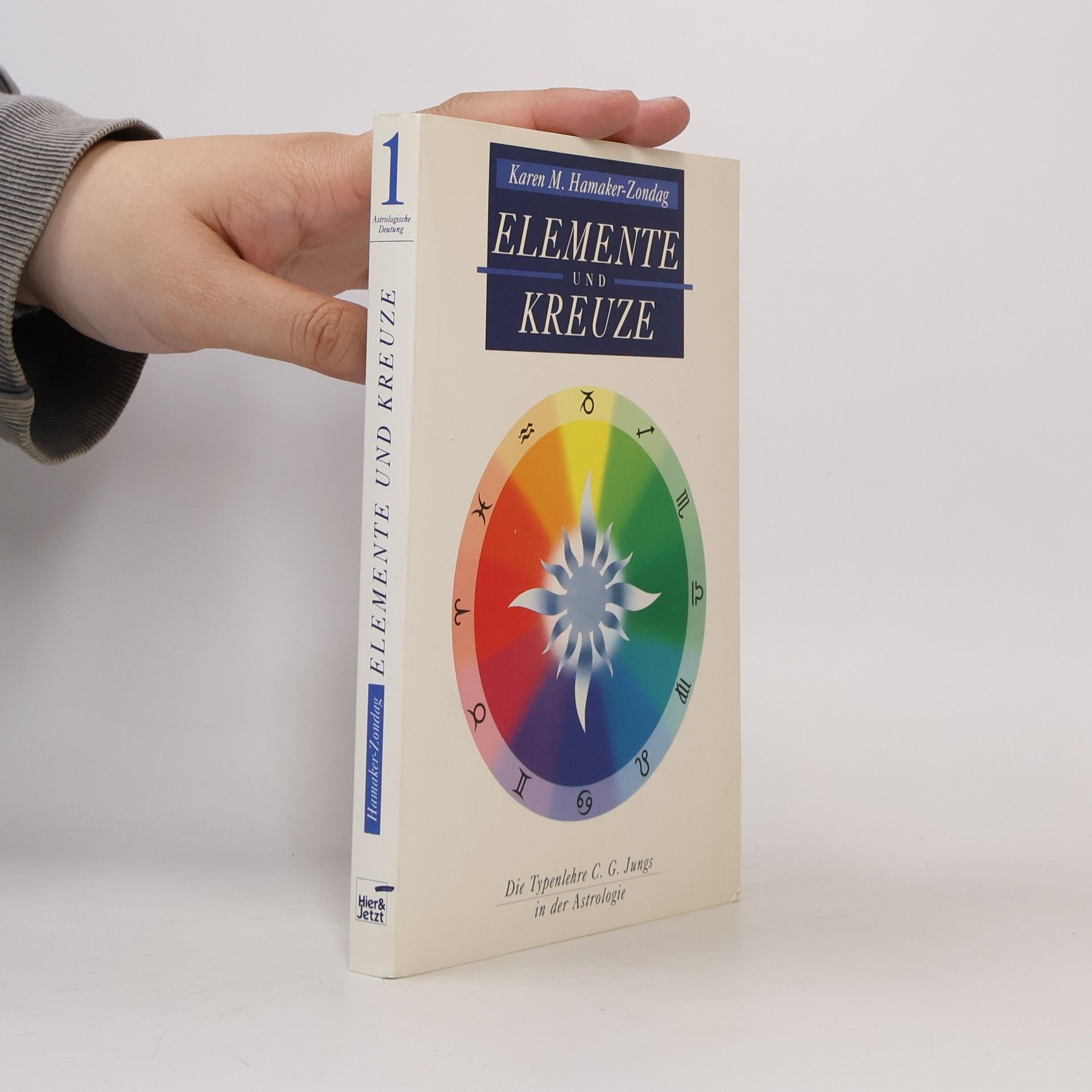 Karen M. Hamaker-Zondag Elemente und Kreuze.