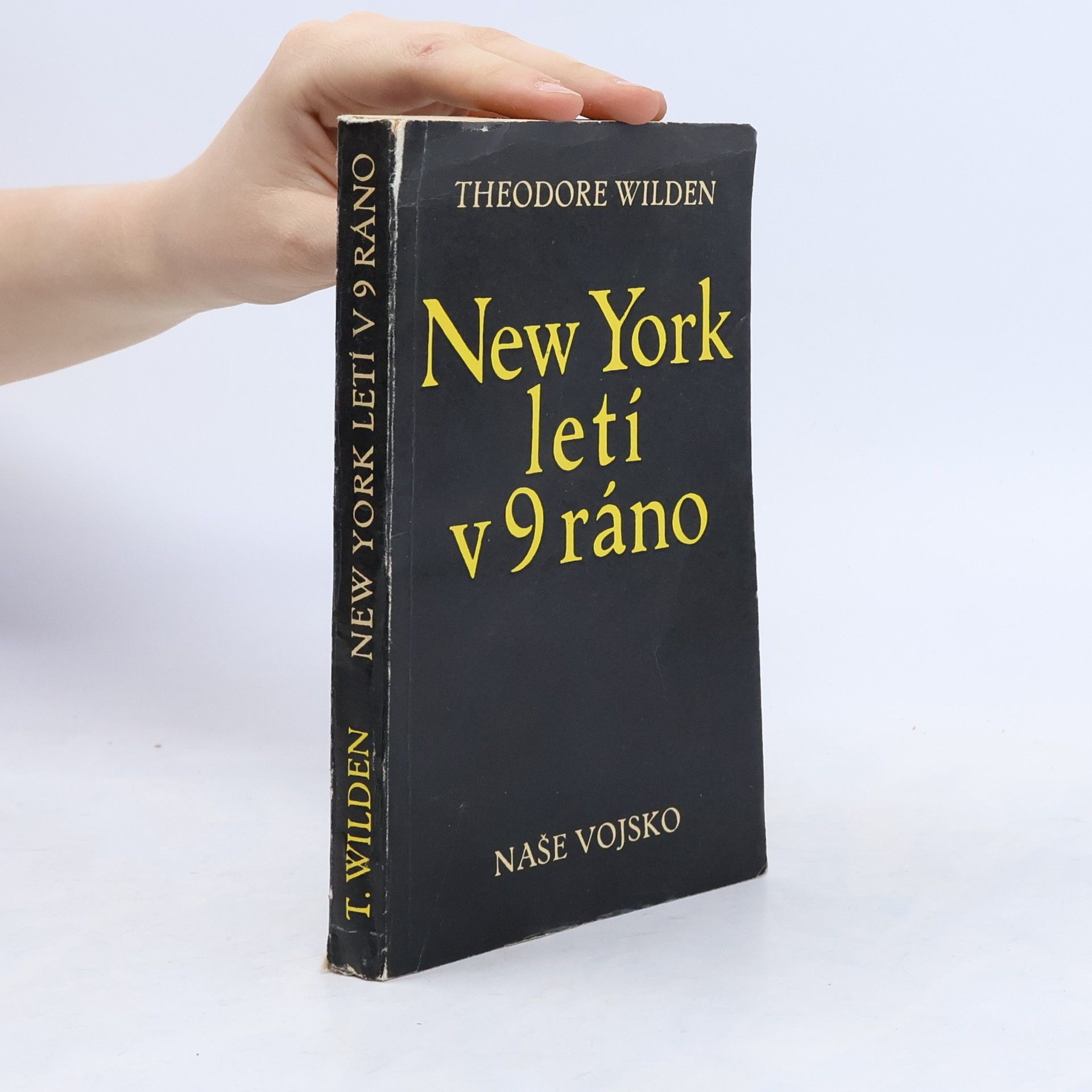New York letí v 9 ráno