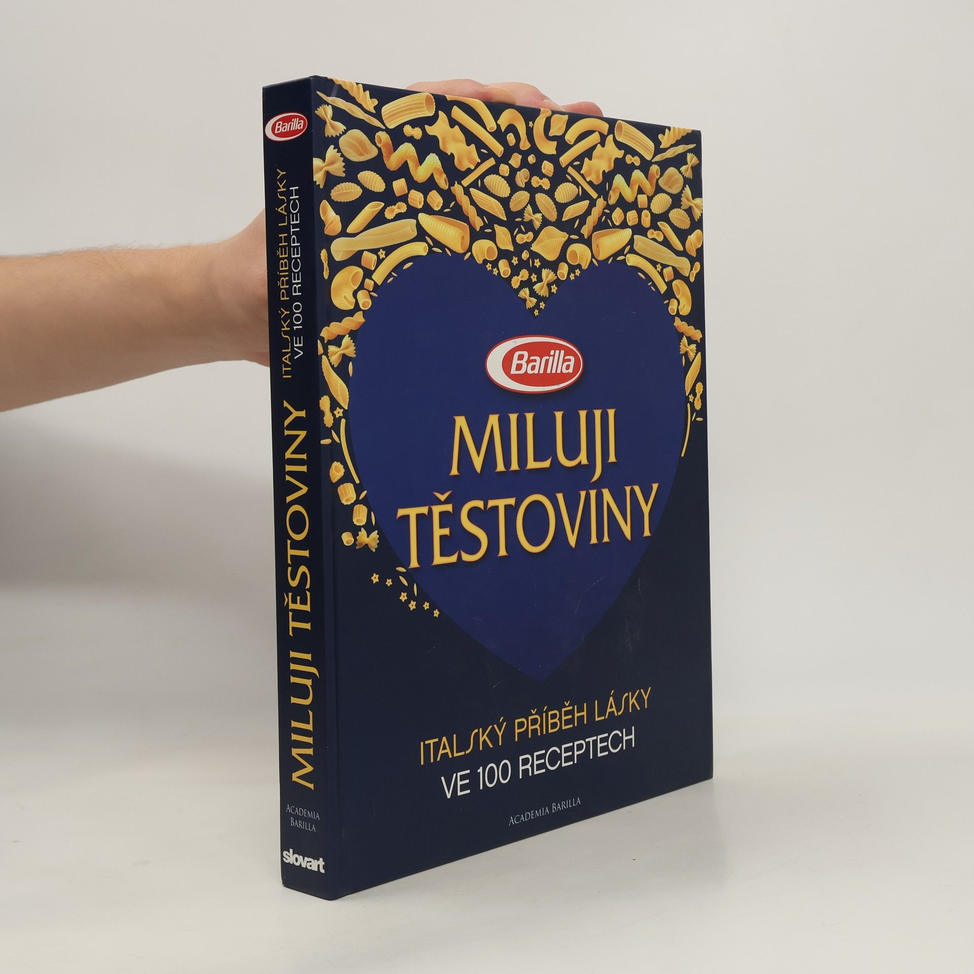 Maria Grazia Villa Miluji těstoviny. Italský příběh lásky ve 100 receptech