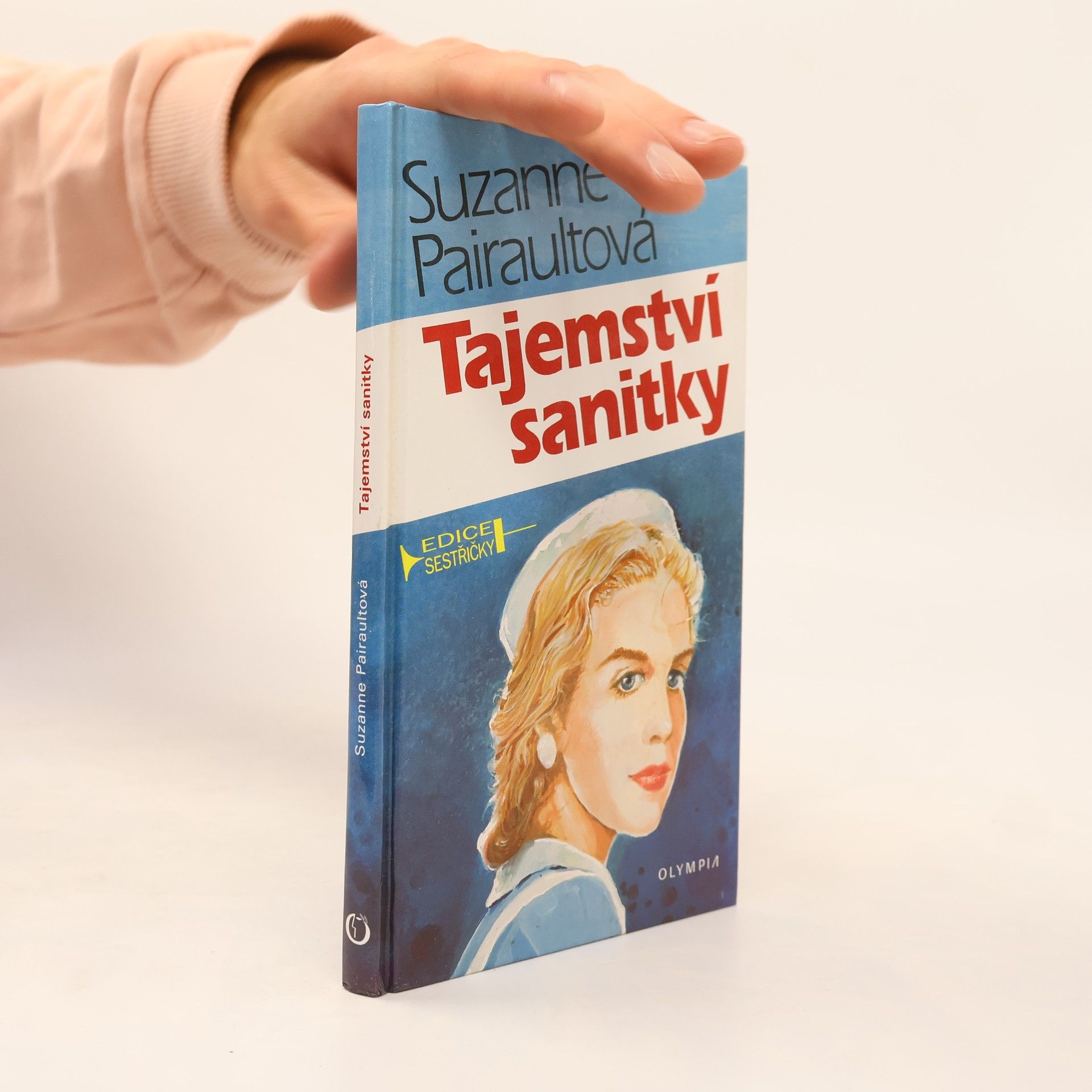 Suzanne Pairault Tajemství sanitky