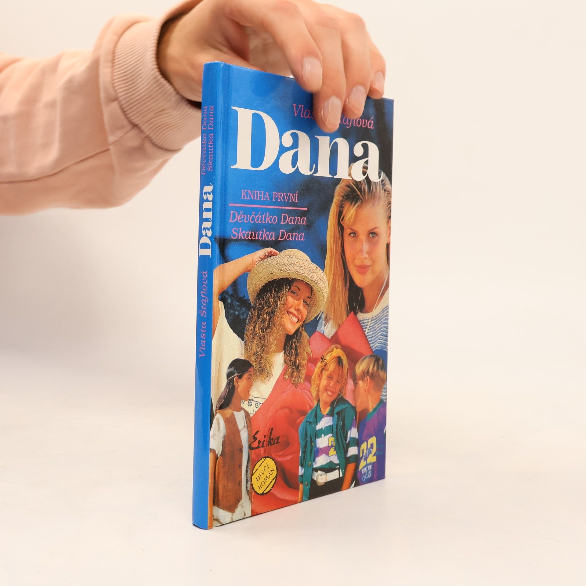 Moravcová Jana Dana. Kniha 1