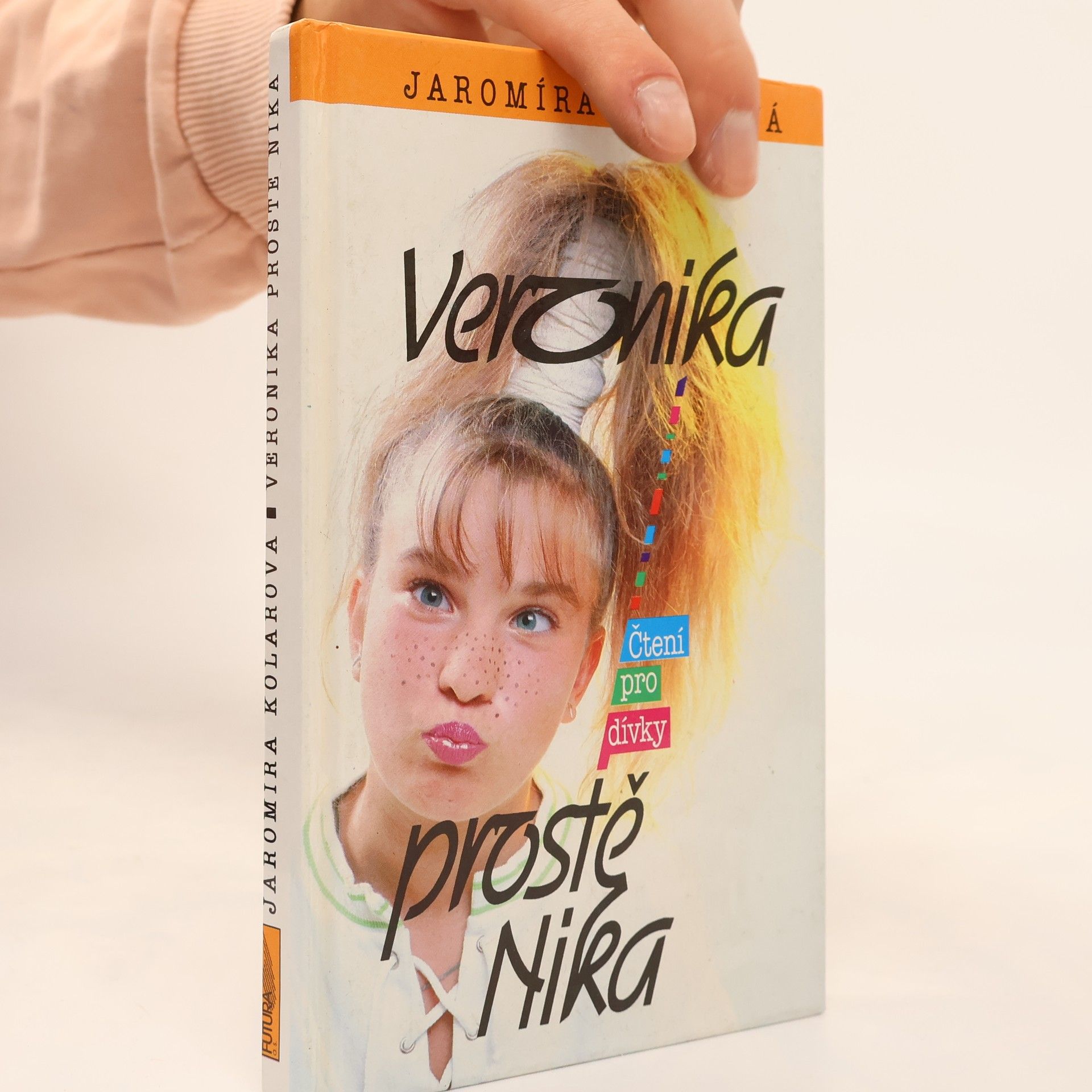 Jaromíra Kolárová Veronika, prostě Nika