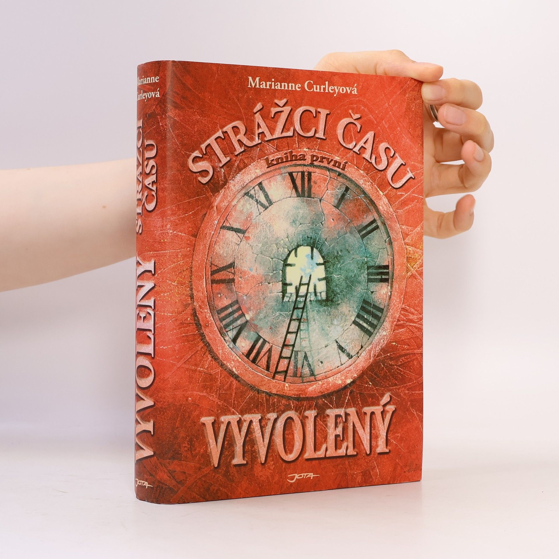 Marianne Curley Strážci času: Vyvolený