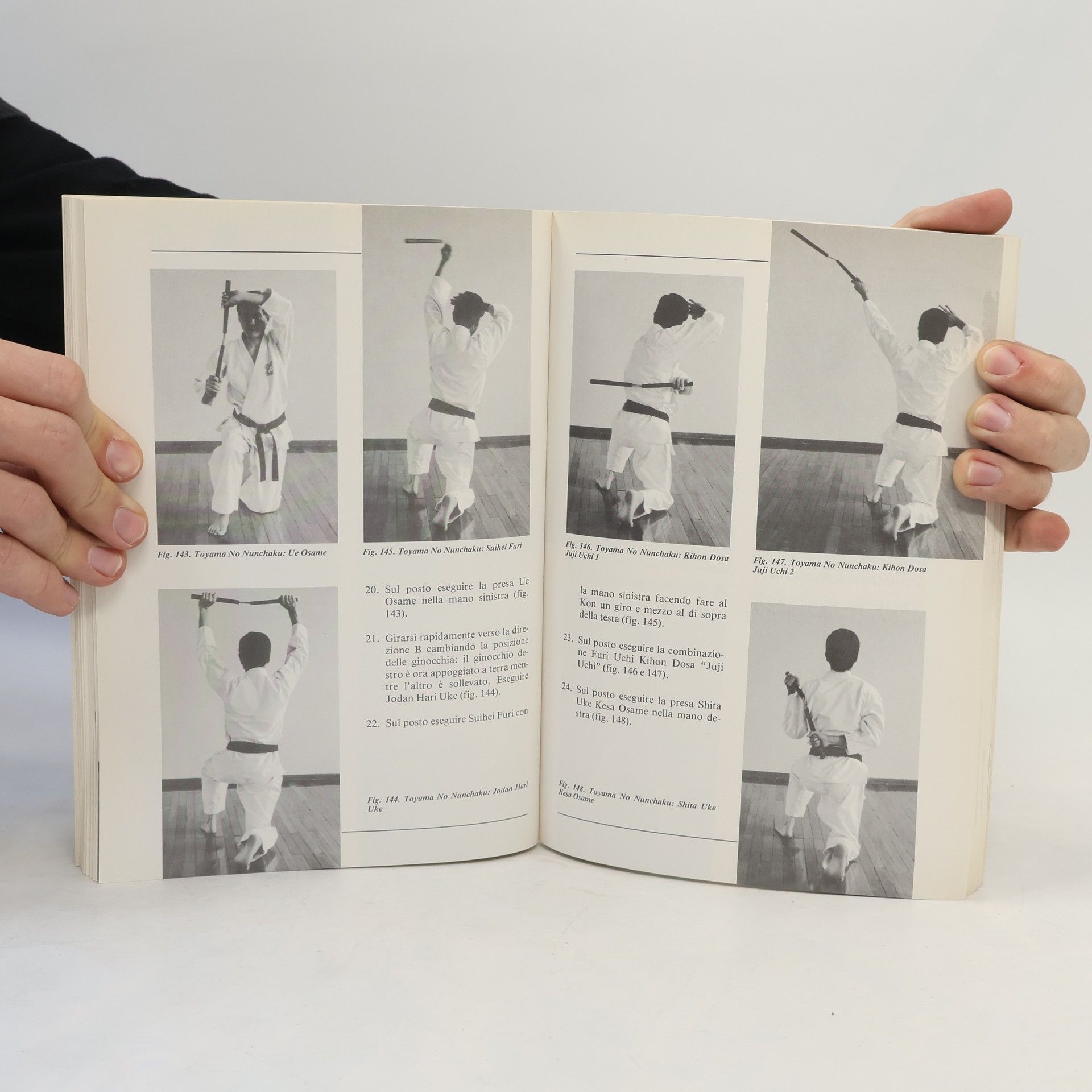 Toshio Tamano Corso di nunchaku