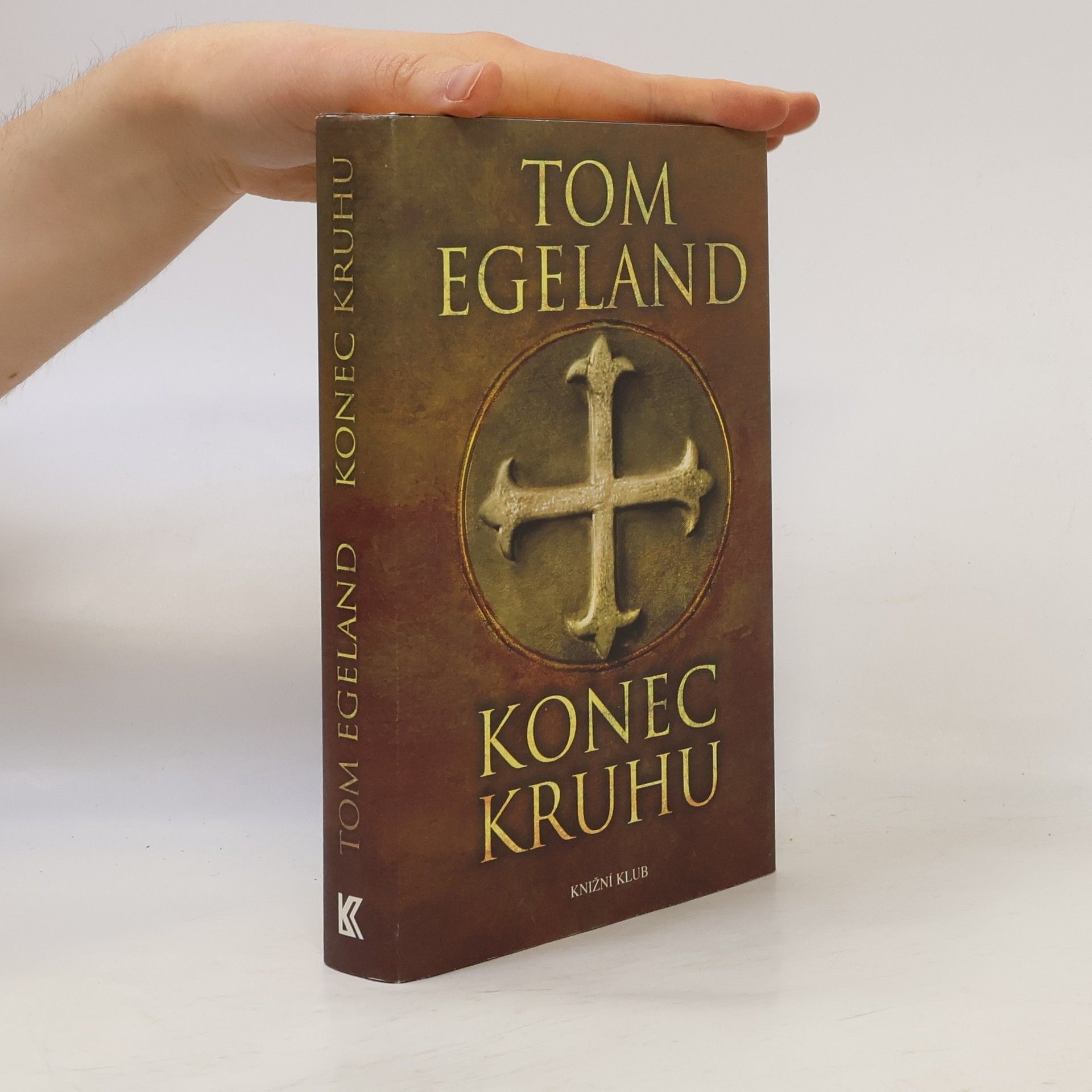 Tom Egeland Konec kruhu