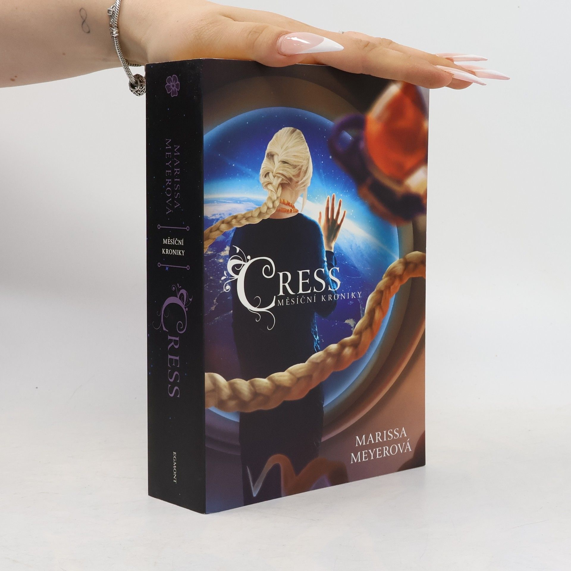 Marissa Meyer Měsíční kroniky. Cress