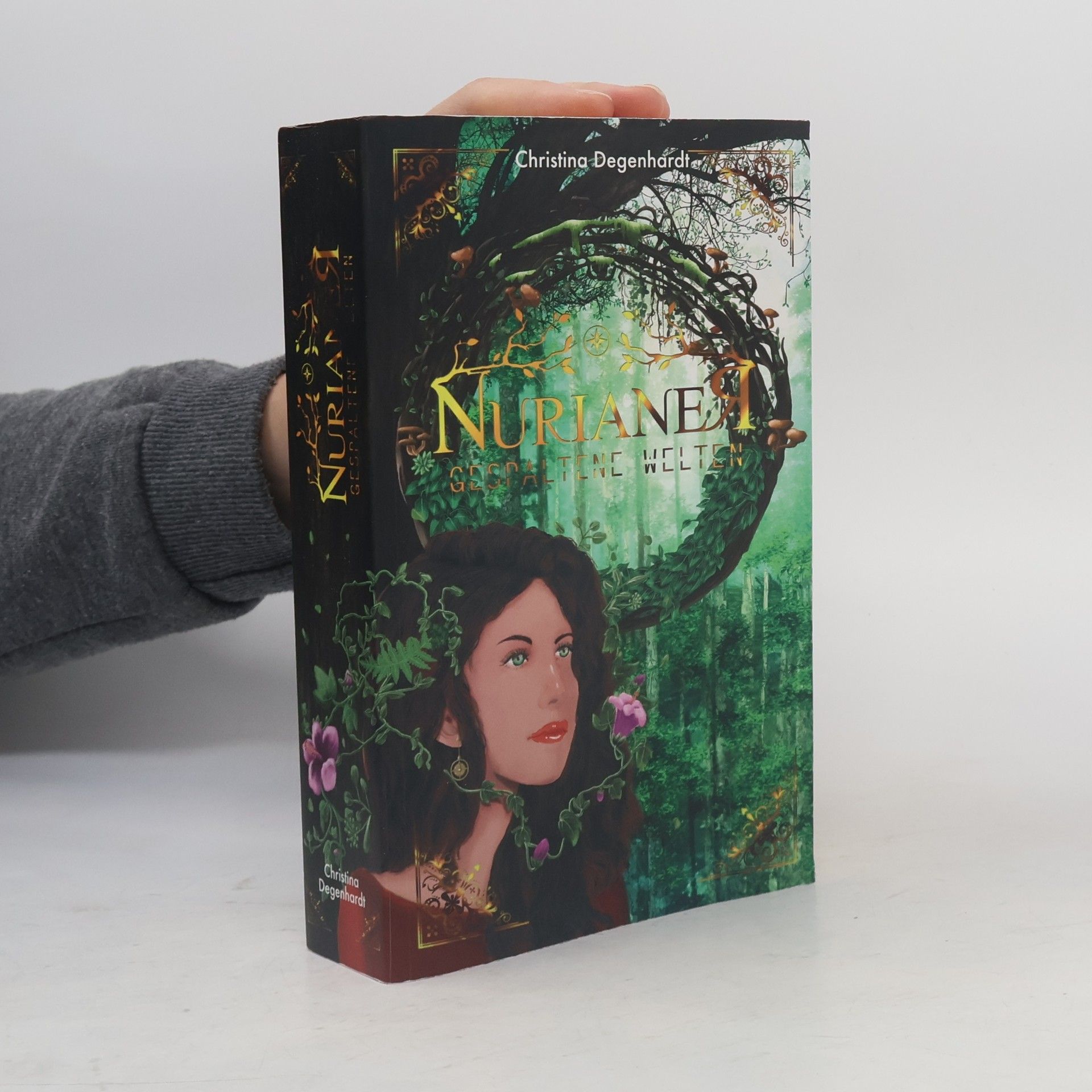 Nurianer