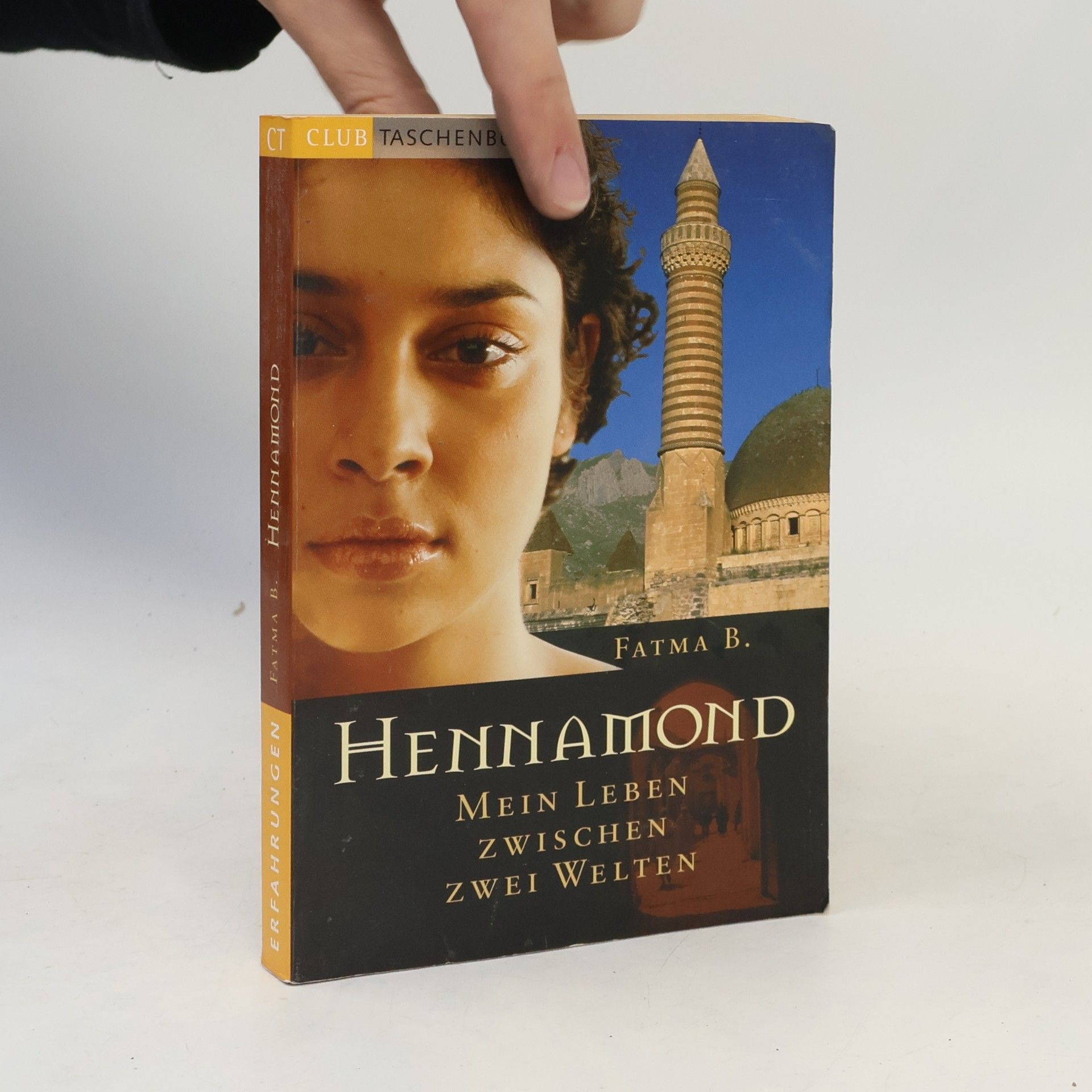 Fatma B Hennamond