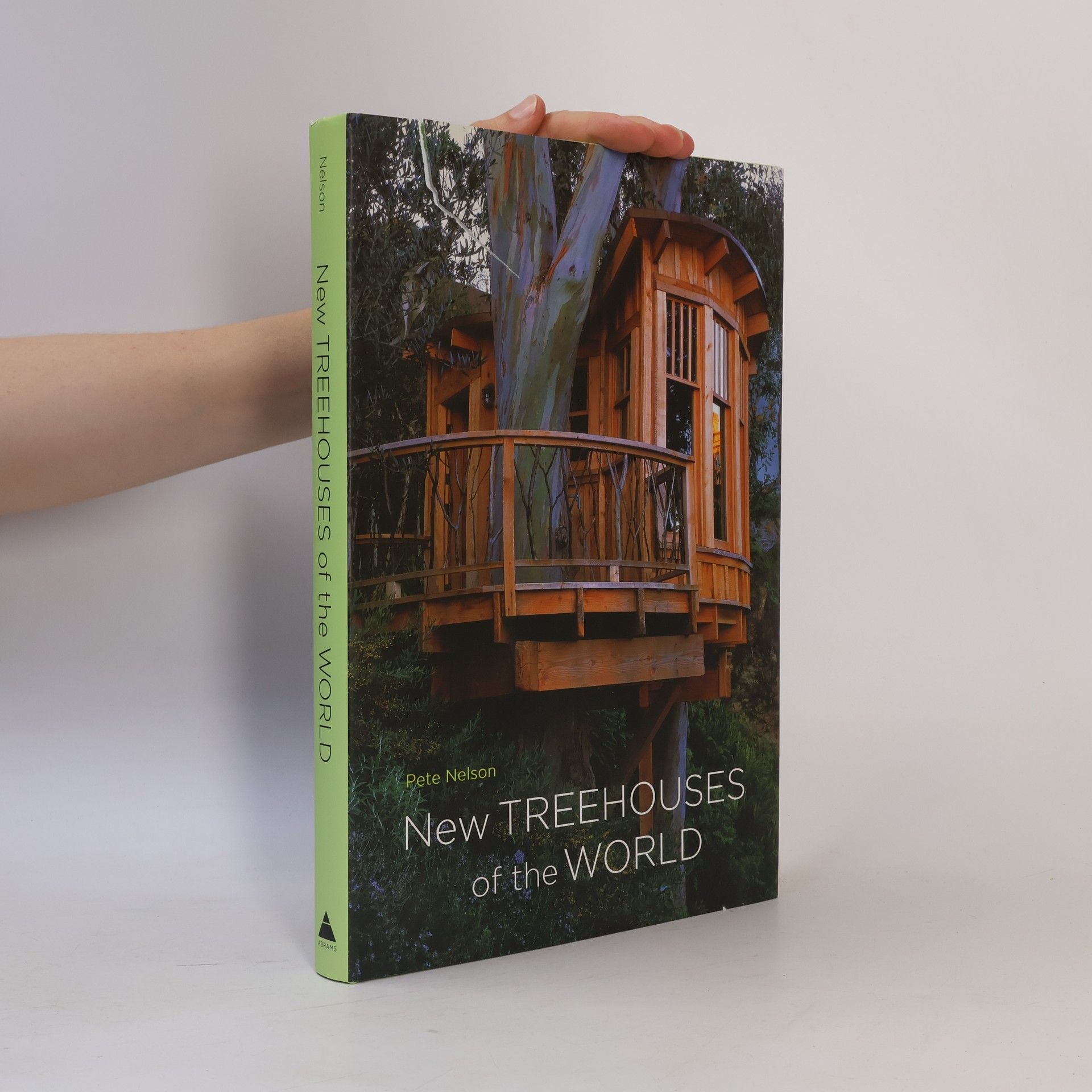 Pete Nelson New Treehouses of the World