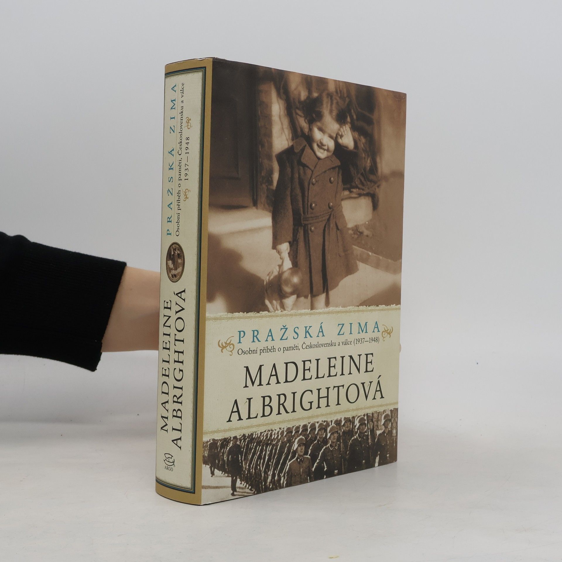 Madeleine Albright Pražská zima