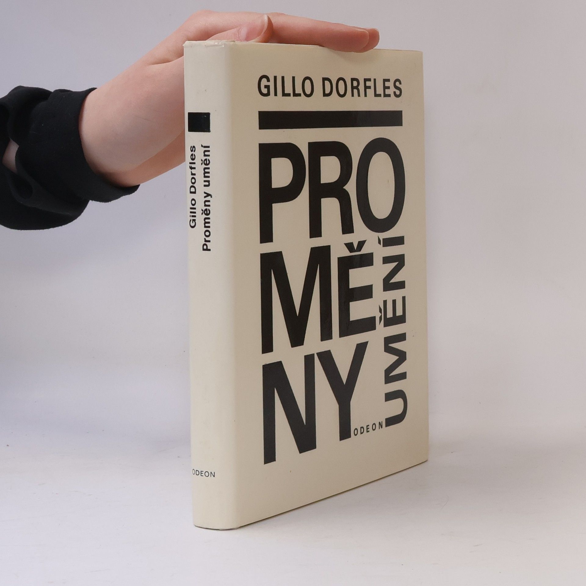 Gillo Dorfles Proměny umění