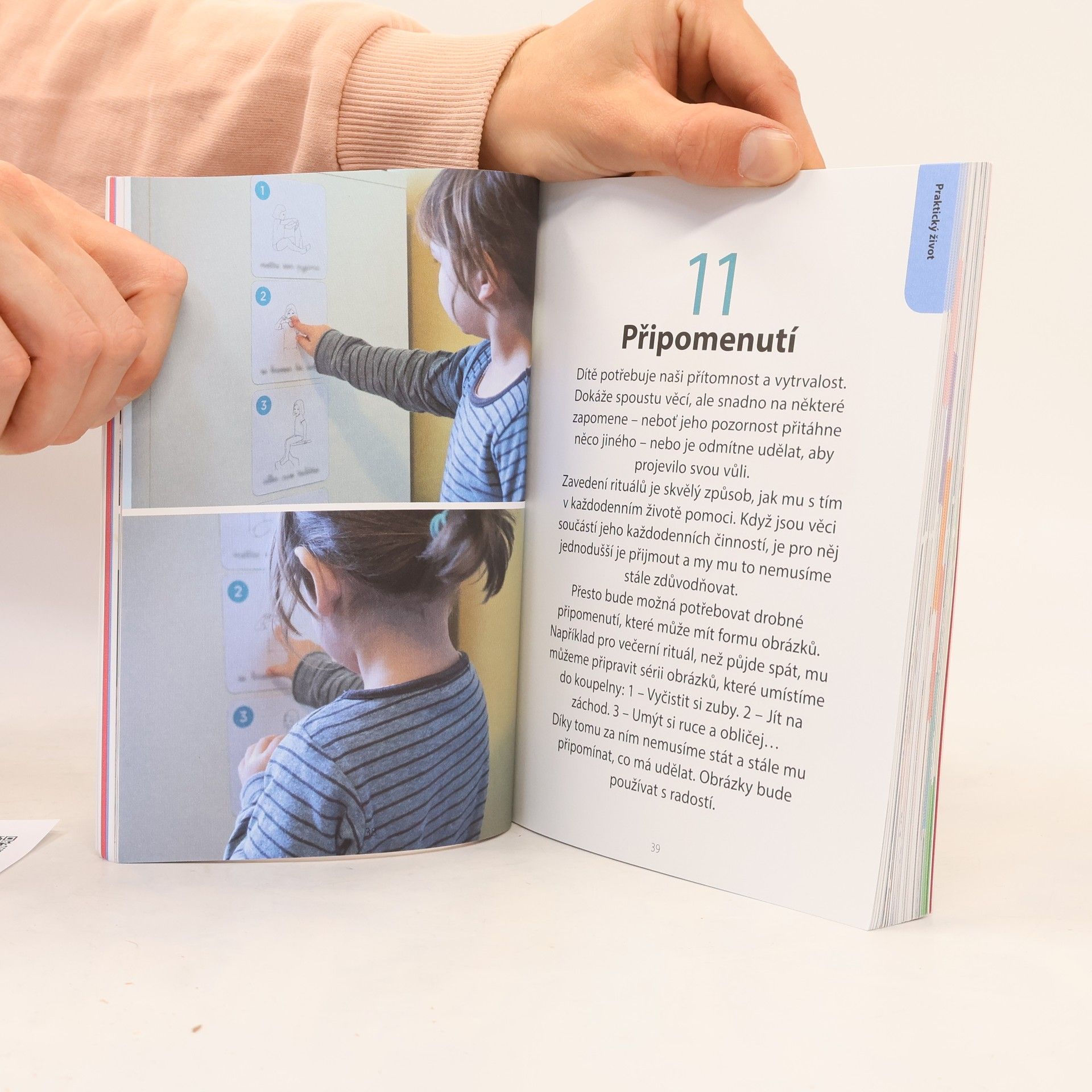 Ève Herrmann 100 vzdělávacích Montessori aktivit