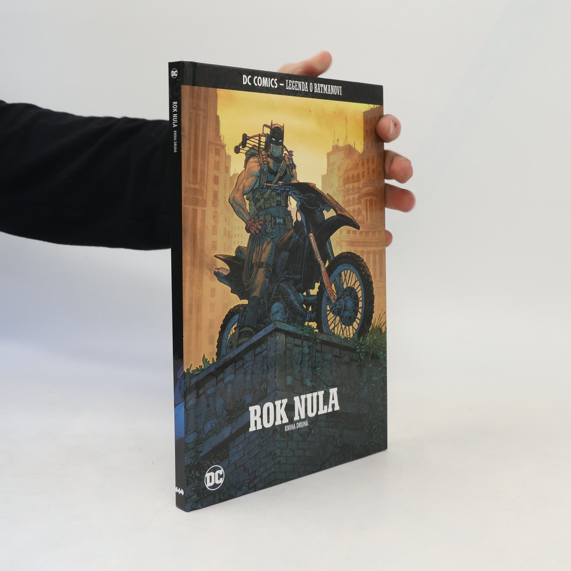 DC Comics  Rok nula - kniha druhá