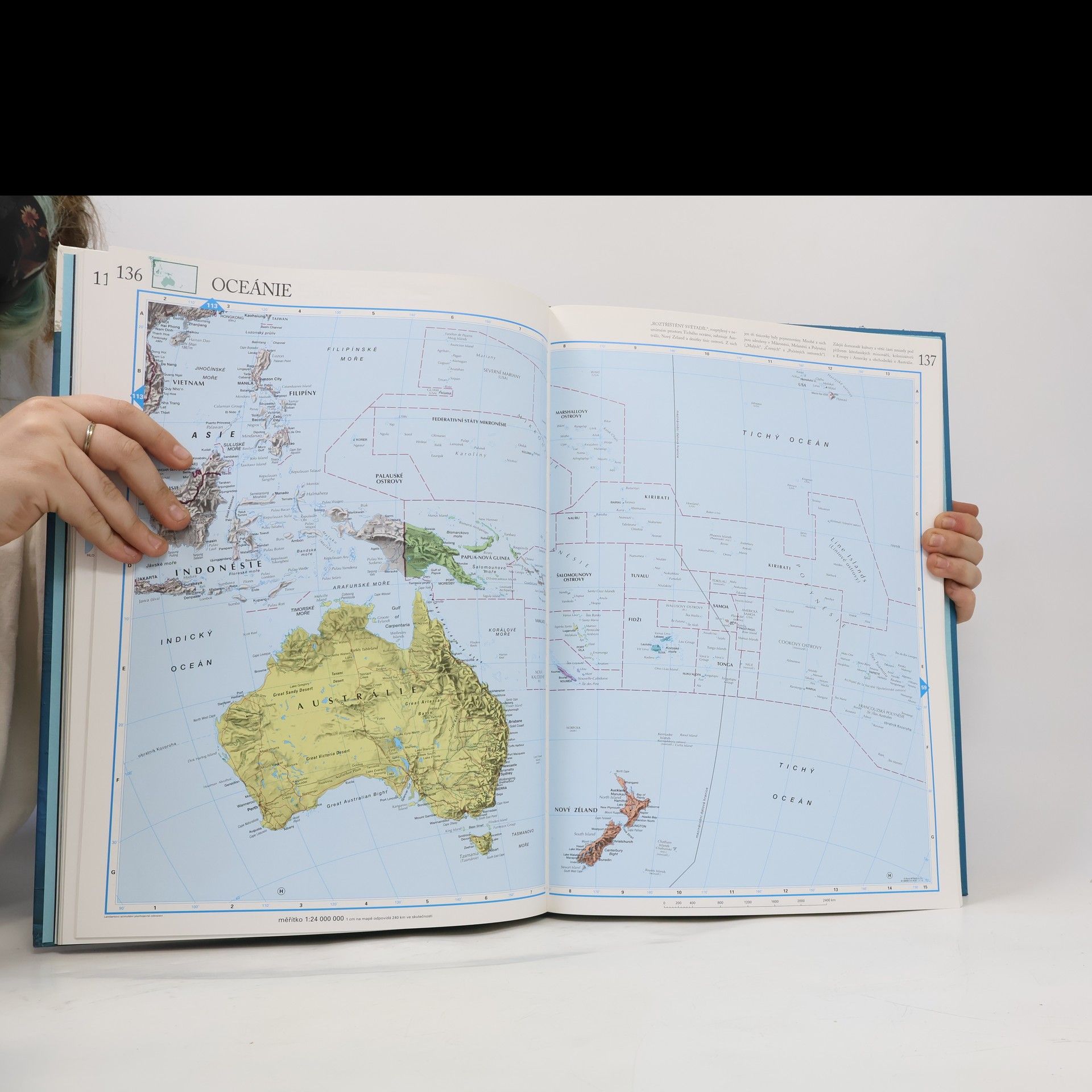 Jiří Hanuš Ilustrovaný atlas světa pro nové století