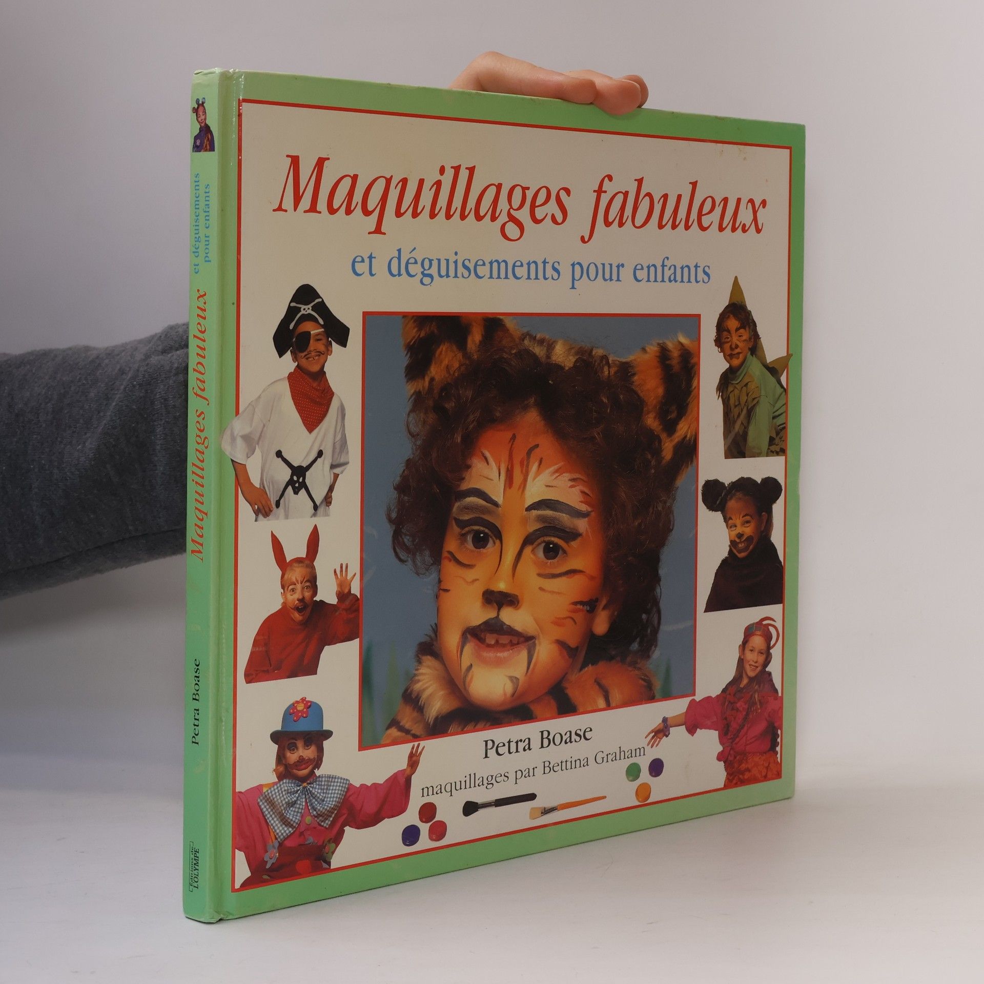 Maquillages fabuleux et déguisements pour enfants