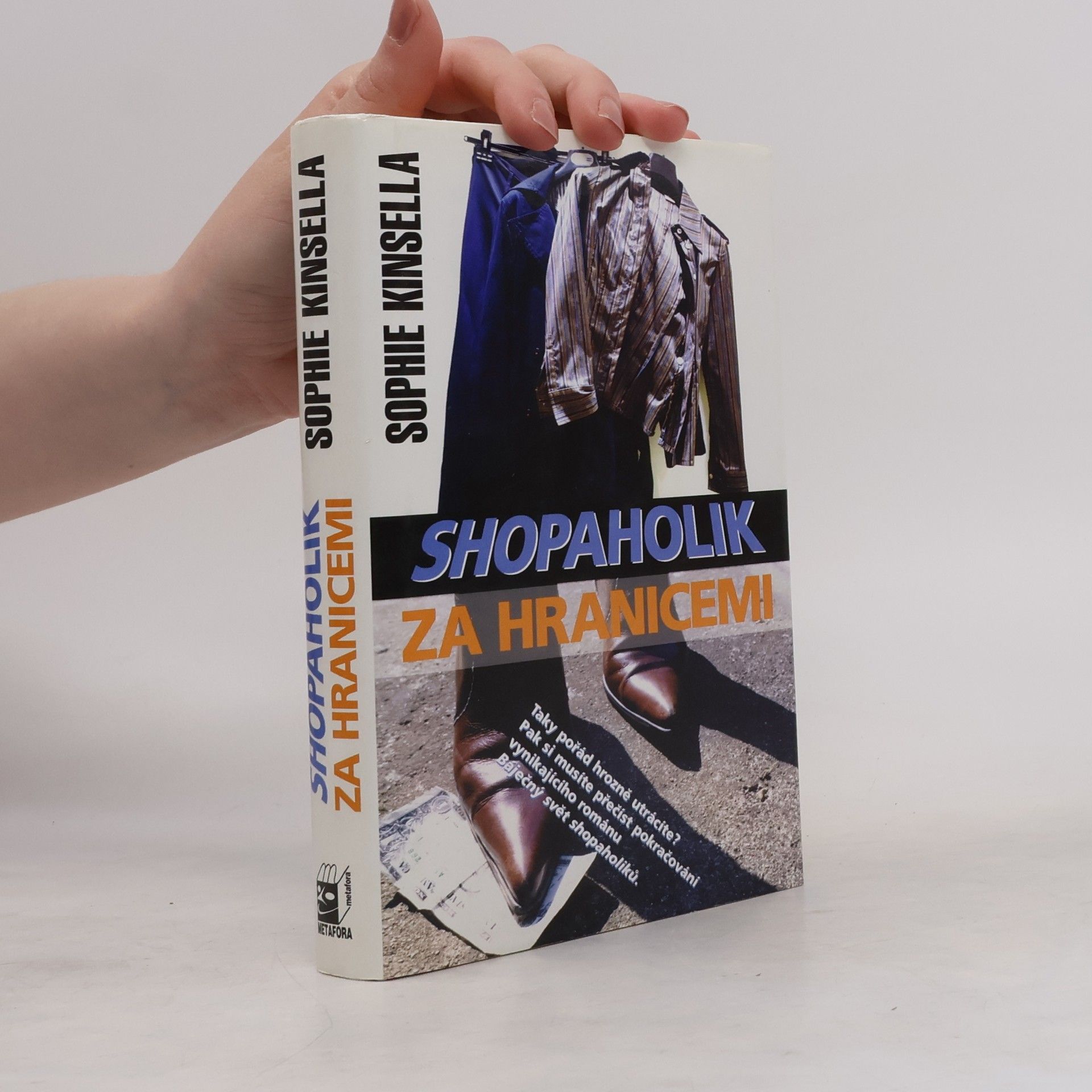Sophie Kinsella Shopaholik za hranicemi