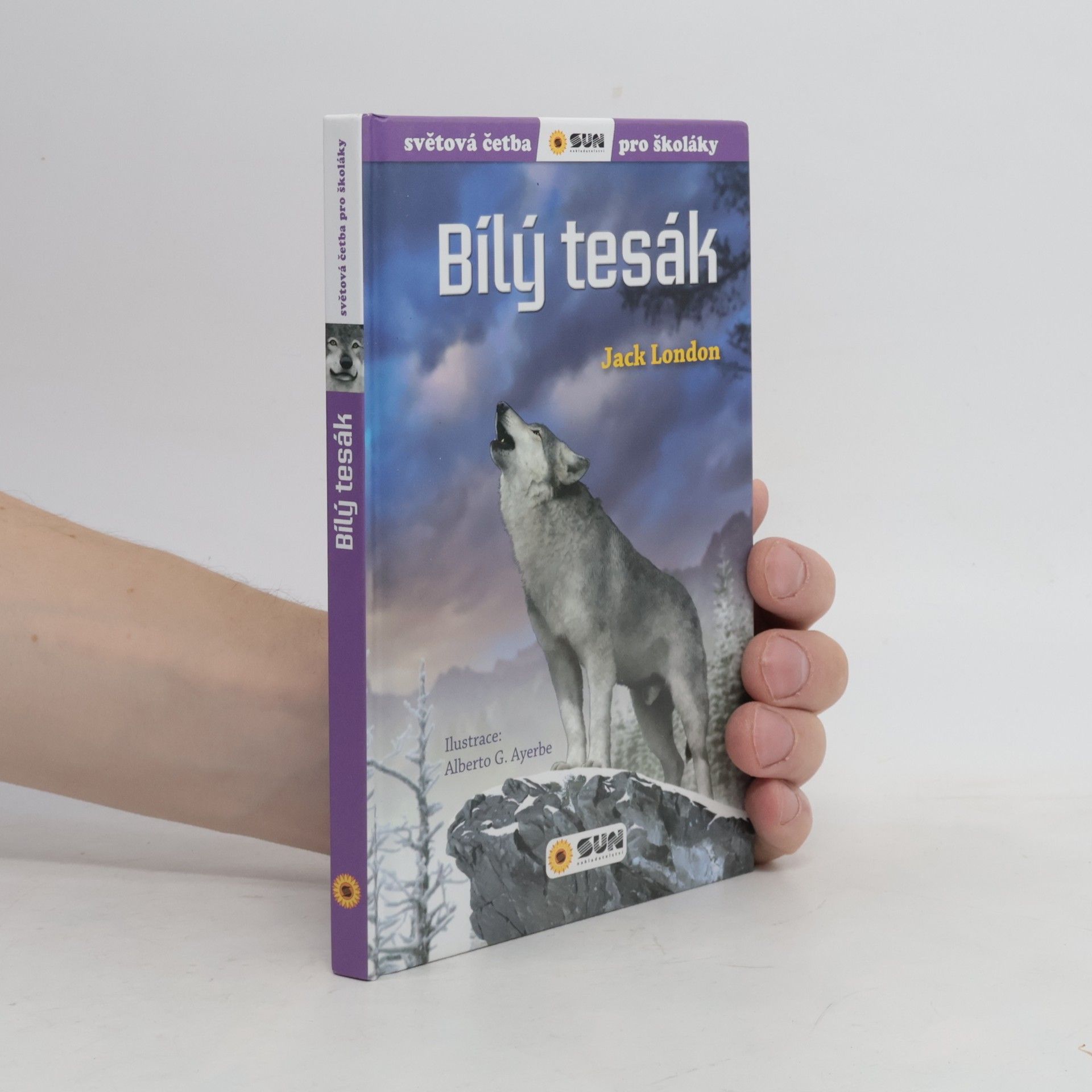Olga M. Yuste Bílý tesák (adaptace)