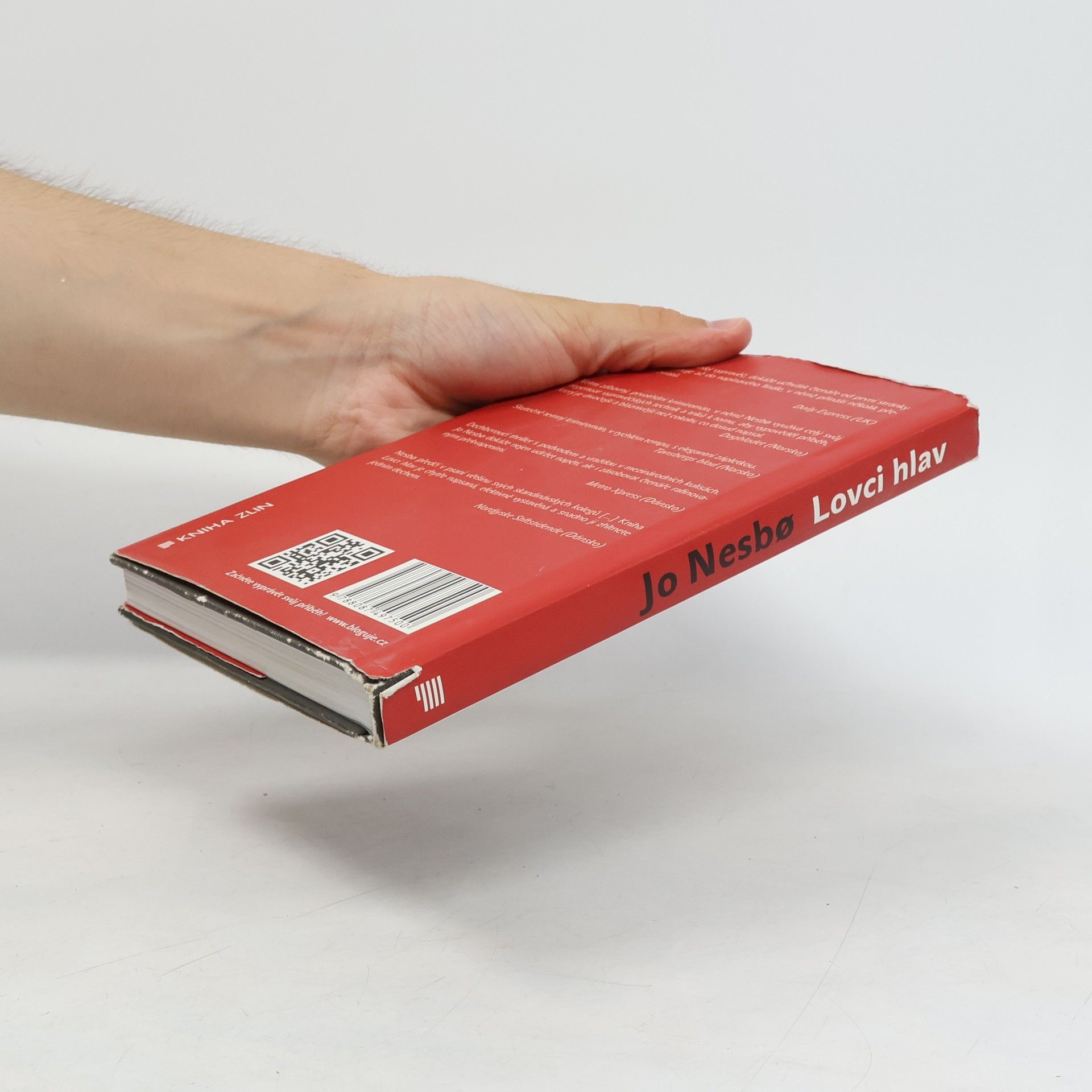 Jo Nesbø Lovci hlav