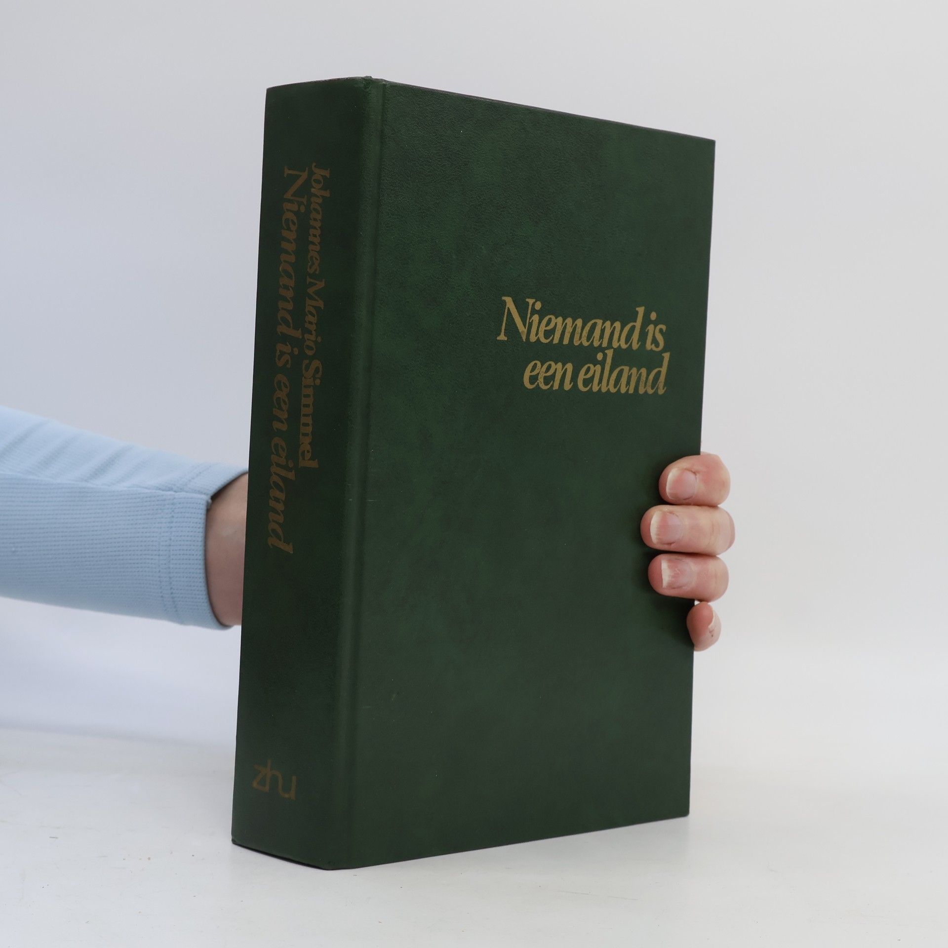 Johannes Mario Simmel Niemand is een eiland