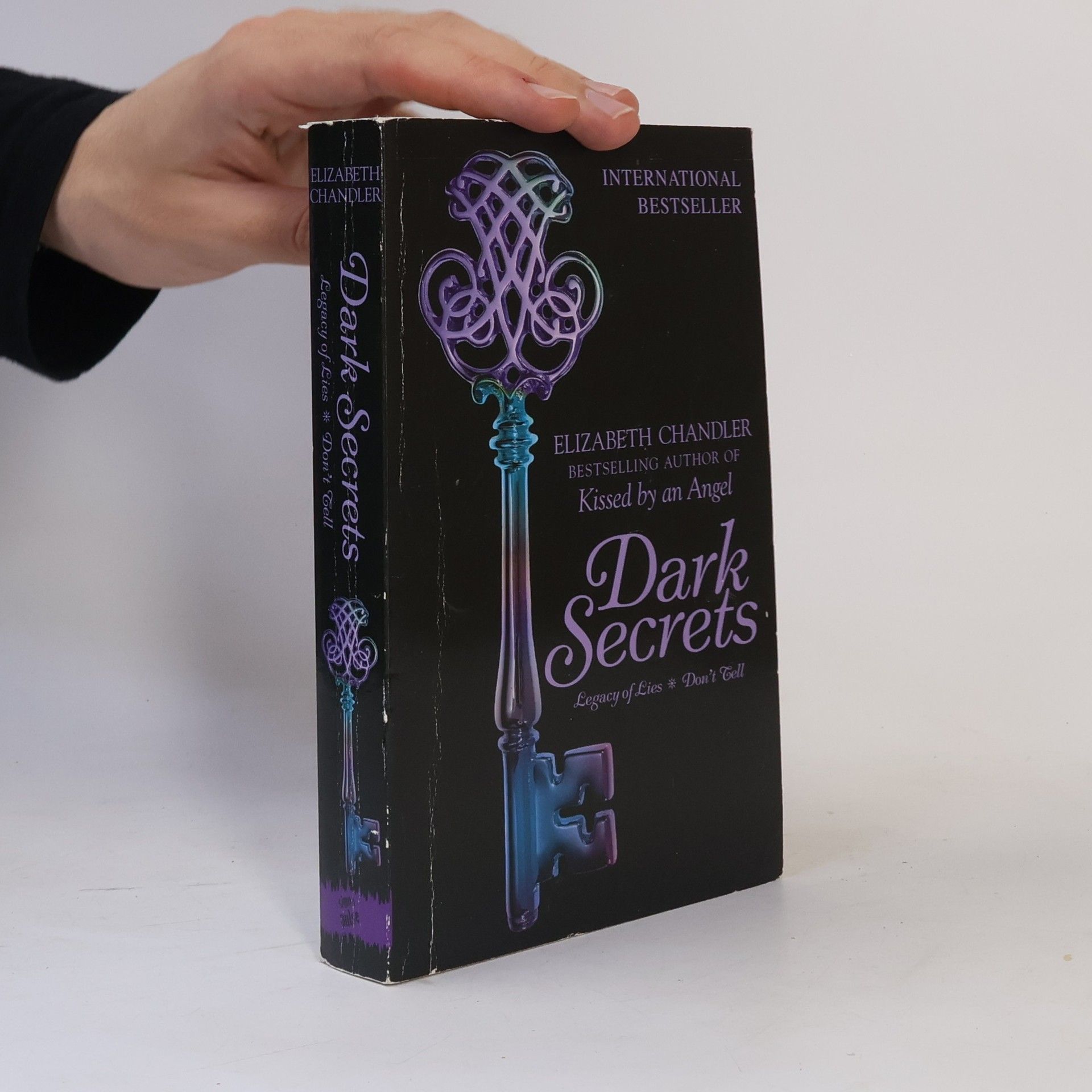 Elisabeth Chandler Dark Secrets 1 Pa