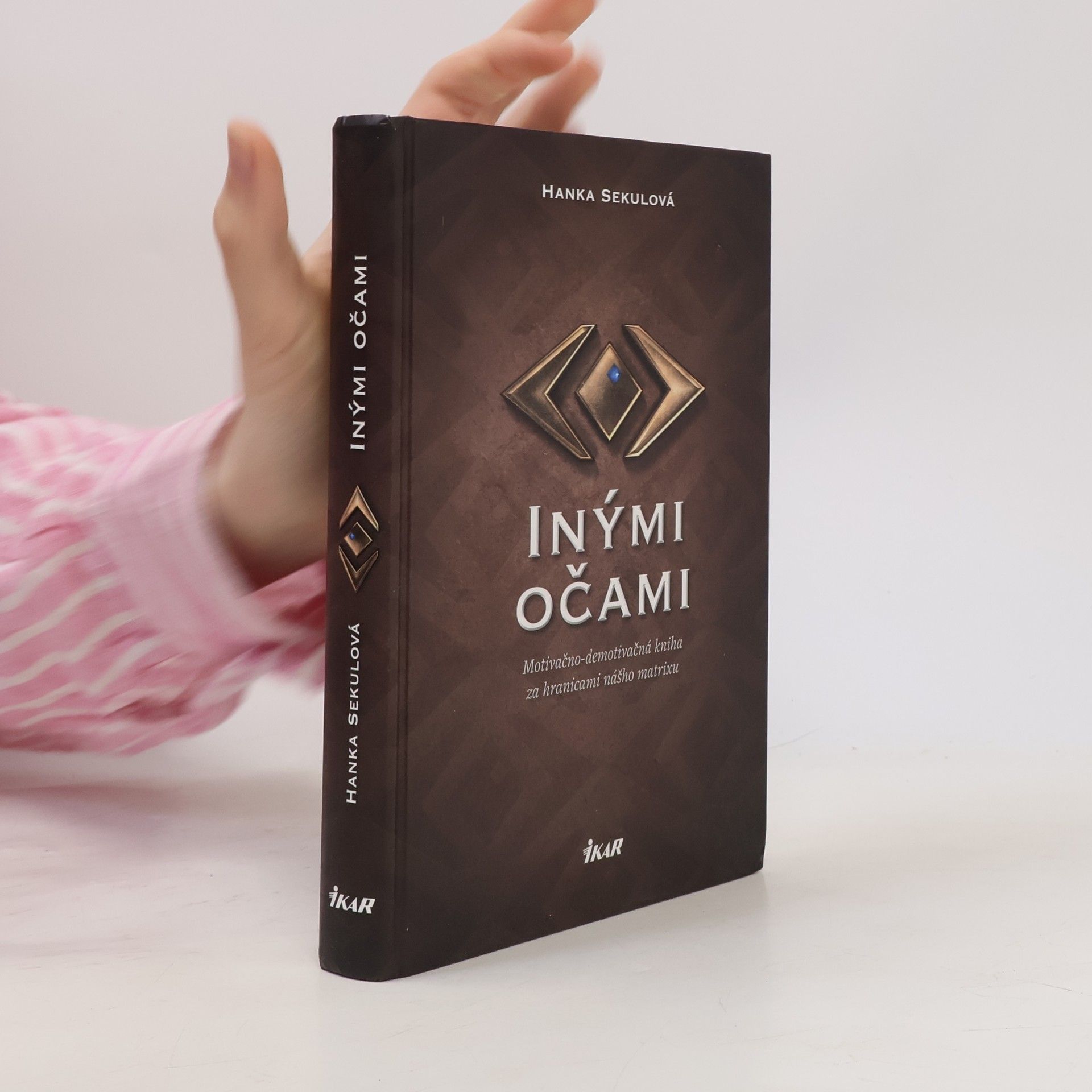 Hanka Sekulová Inými očami